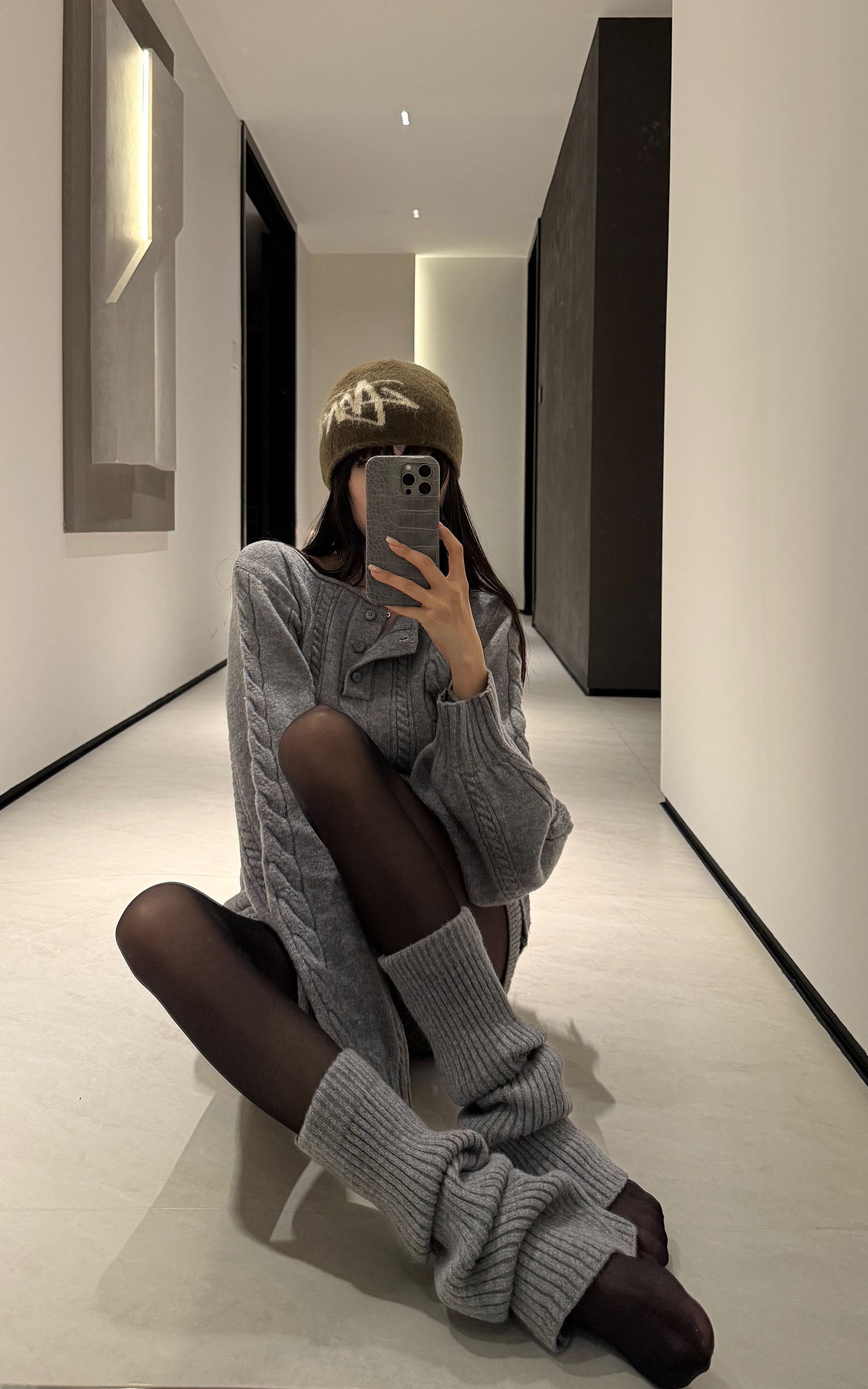 WARDEN EDGE Cable Knit Sweater &amp; Shorts Set with Matching Leg Warmers