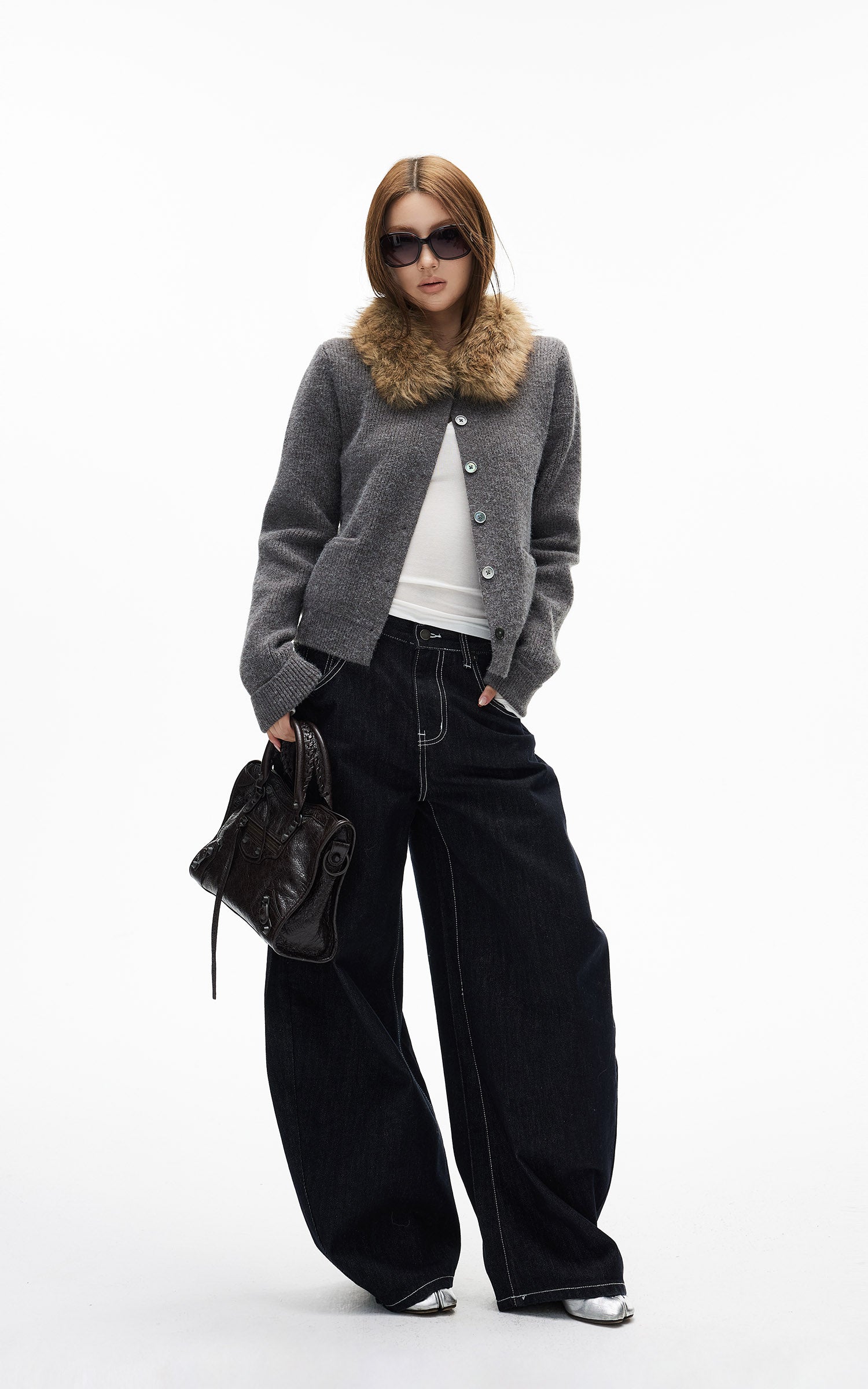 IAMXIAA 페이크 퍼 칼라 울 느낌 니트 가디건