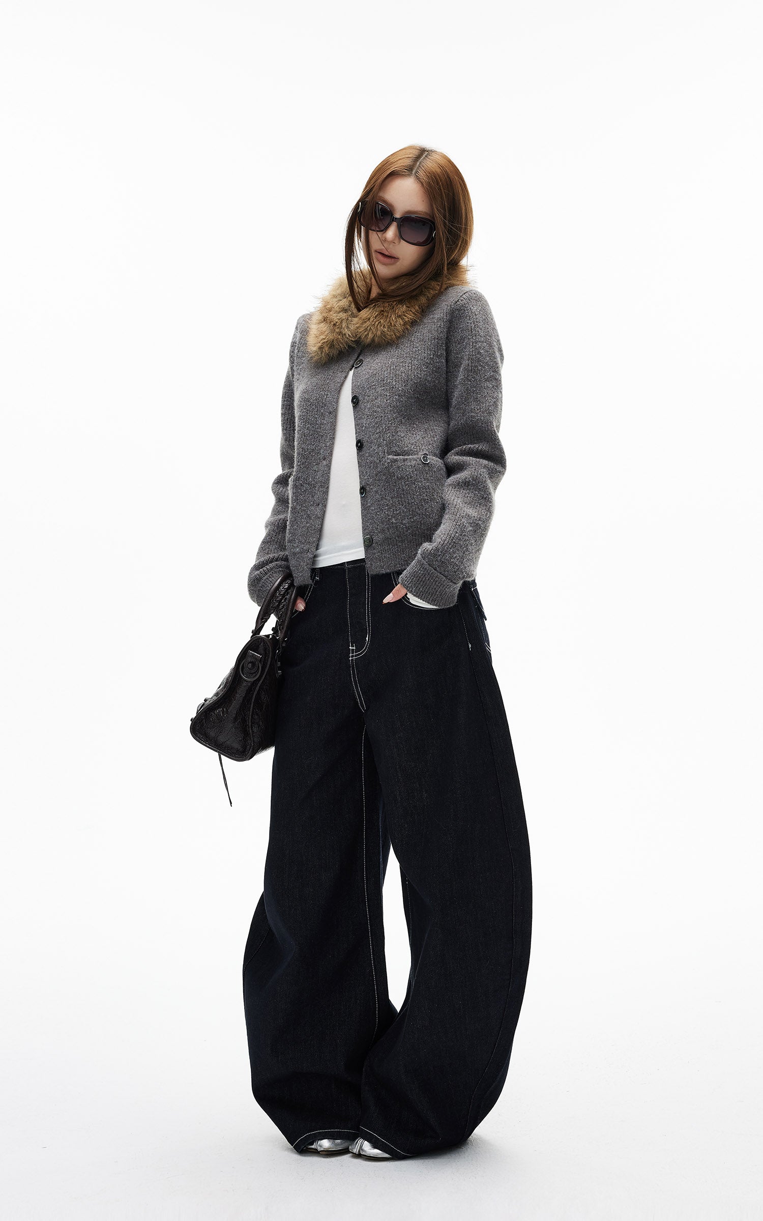 IAMXIAA 페이크 퍼 칼라 울 느낌 니트 가디건