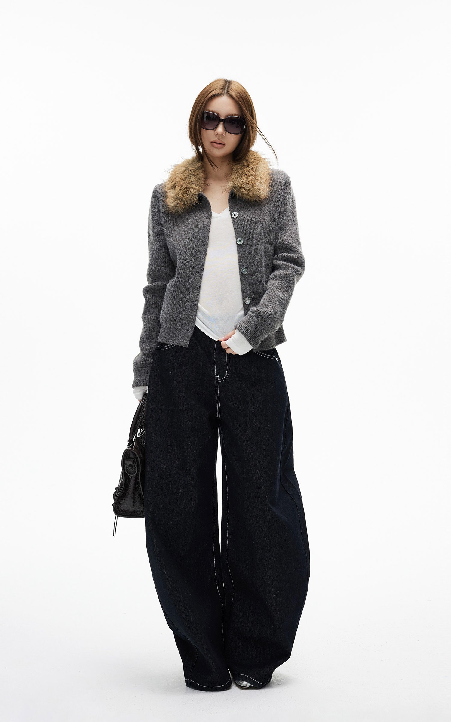IAMXIAA Jean large en denim à surpiqûres contrastées avec doubles poches arrière