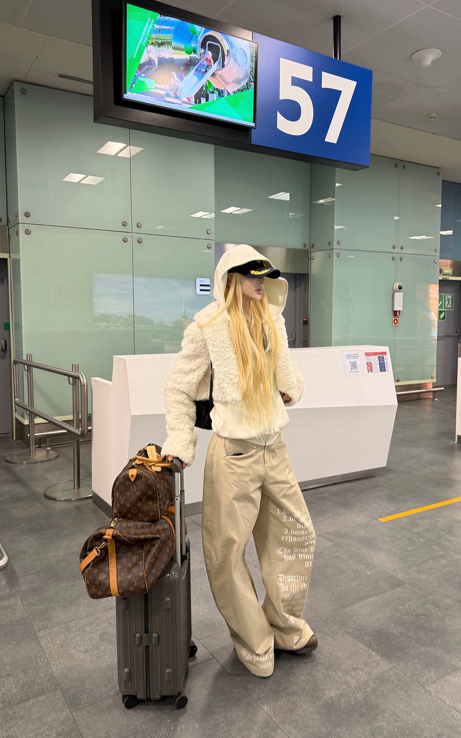 Rase le sol フェイクレイヤードシアリングフーディージャケット