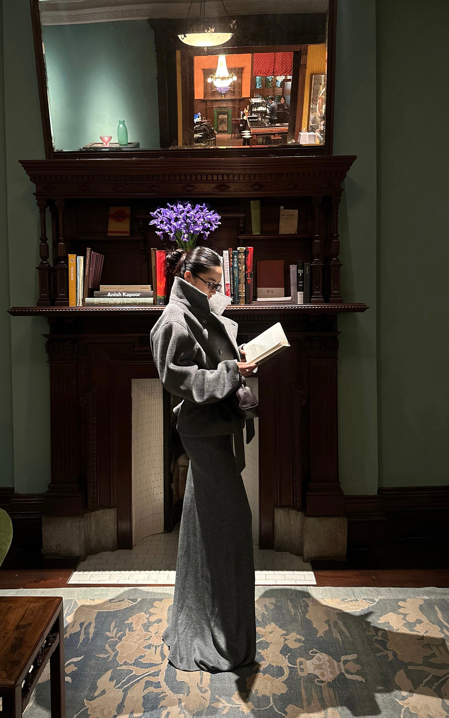 ROVENTE 구조적인 울 혼방 크롭 코트, 랩 벨트 포함 &amp; 포인트 하이 칼라