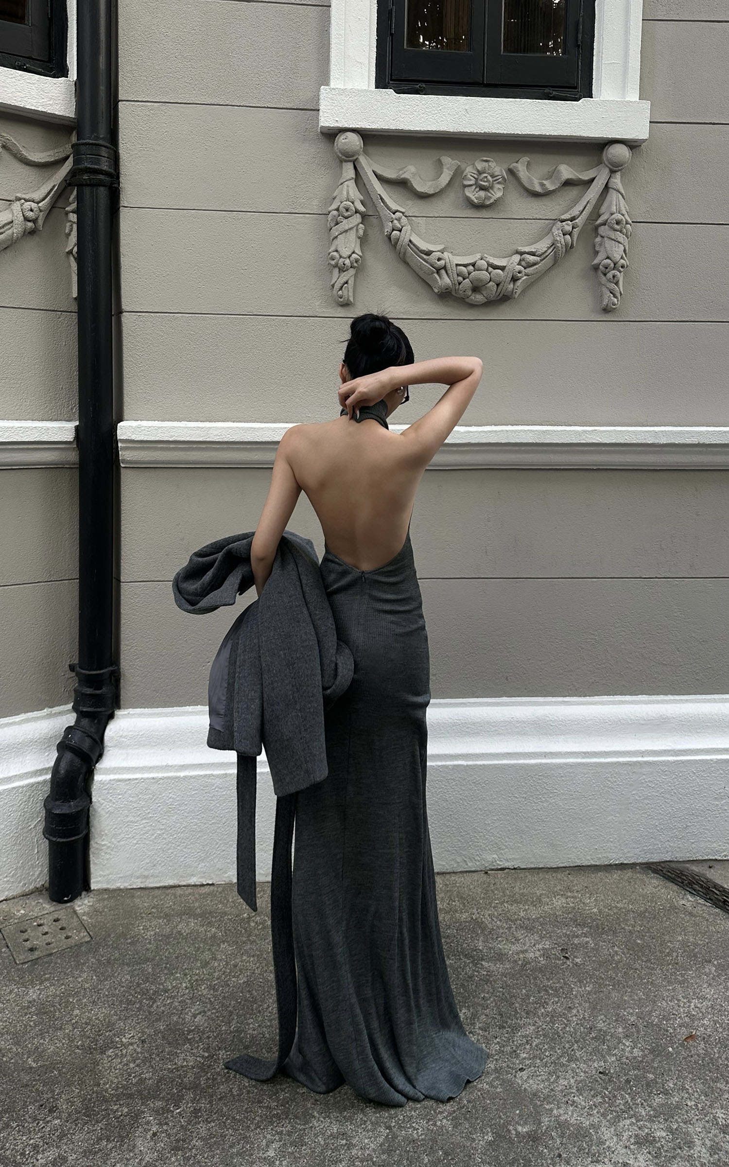 ROVENTE Halter Backless Rib-Knit Maxi Dress