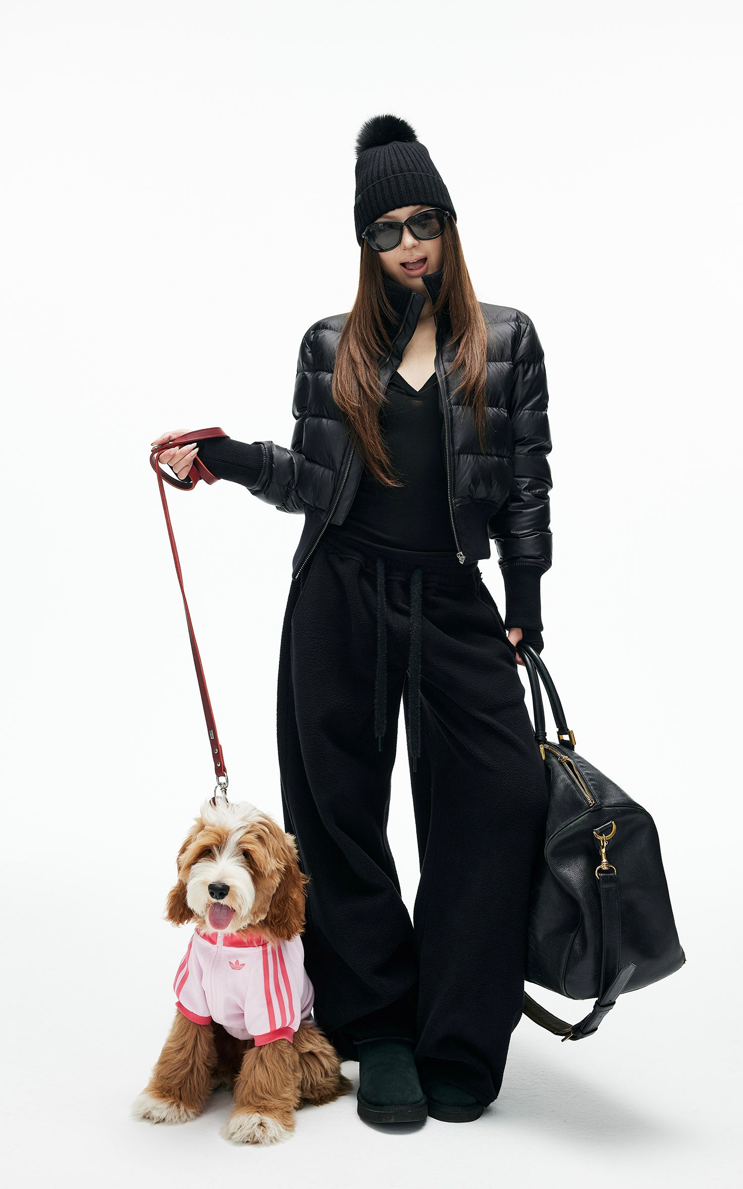 IAMXIAA 골지 하이넥과 커프드 밑단이 돋보이는 크롭 패딩 재킷