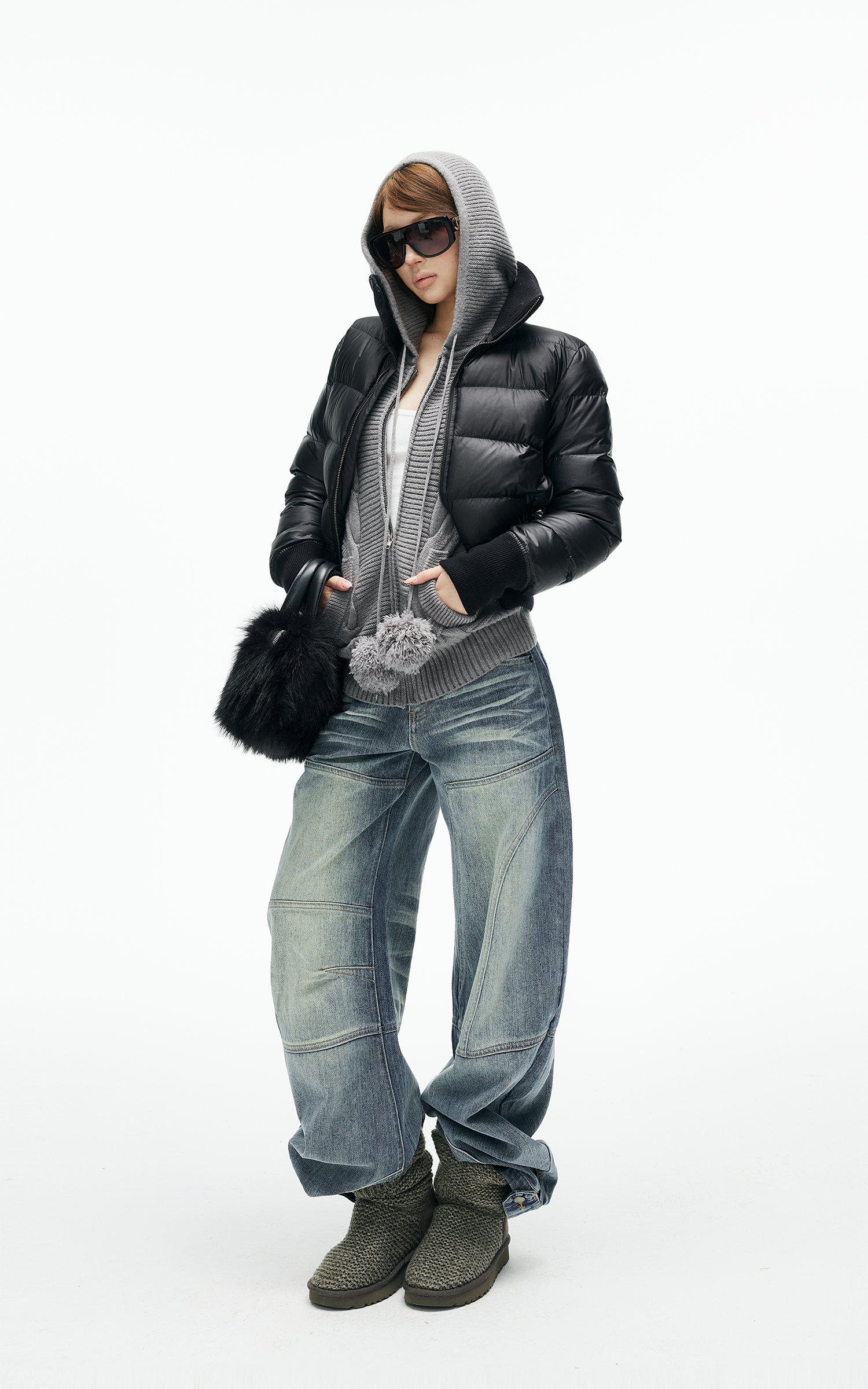 IAMXIAA 골지 하이넥과 커프드 밑단이 돋보이는 크롭 패딩 재킷