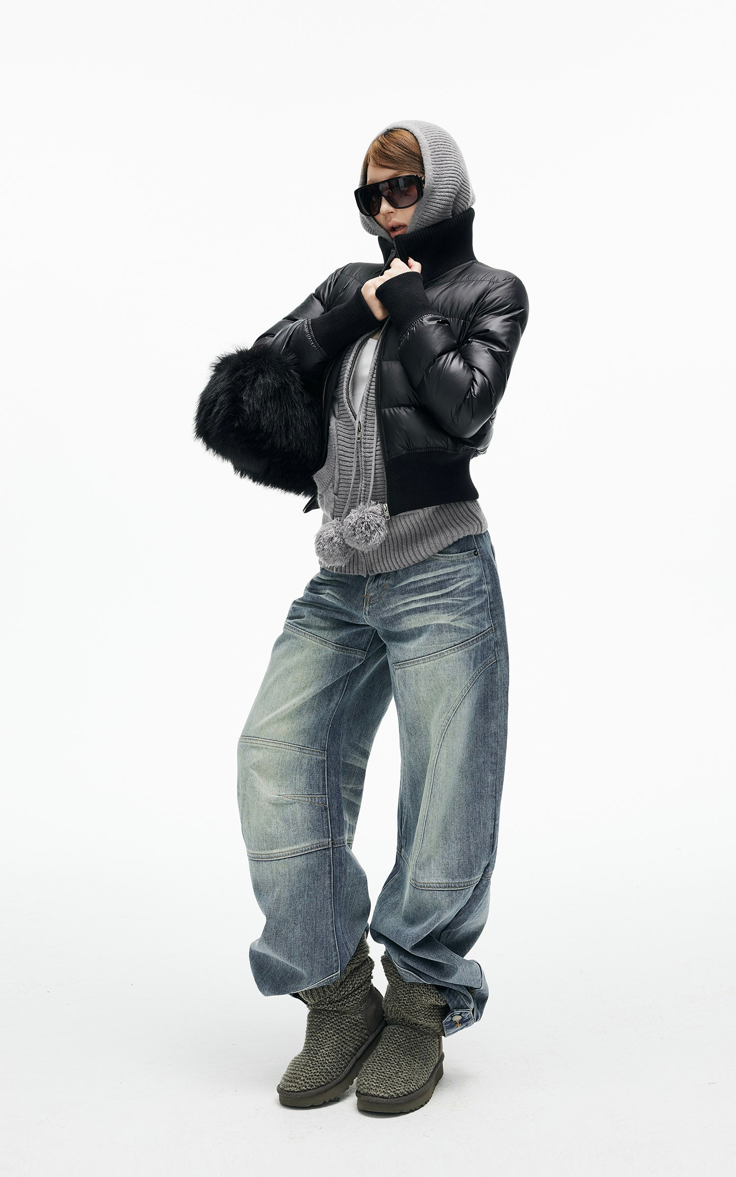 IAMXIAA 골지 하이넥과 커프드 밑단이 돋보이는 크롭 패딩 재킷