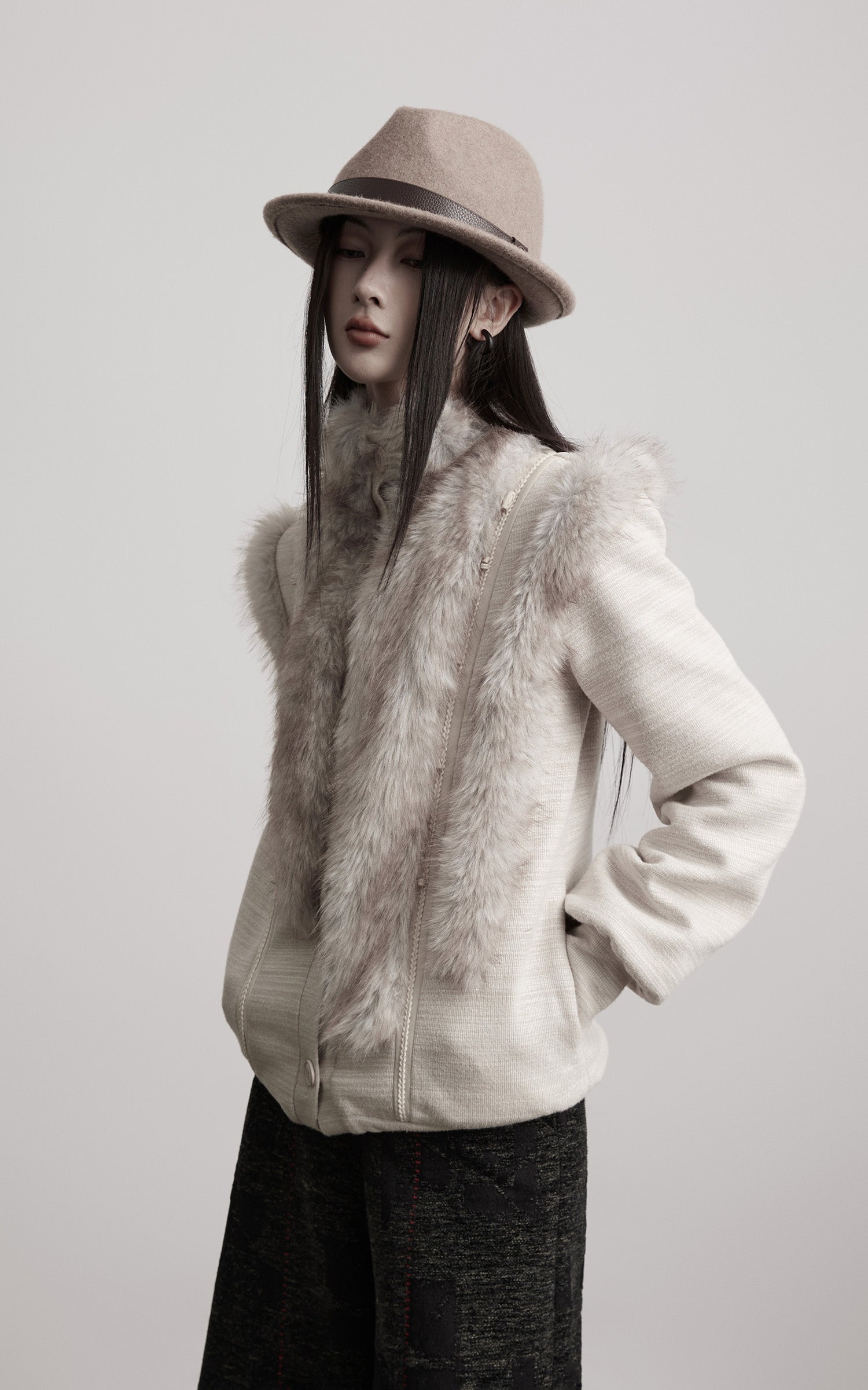 DOINDULGE Faux Fur-Panel Textured Jacket