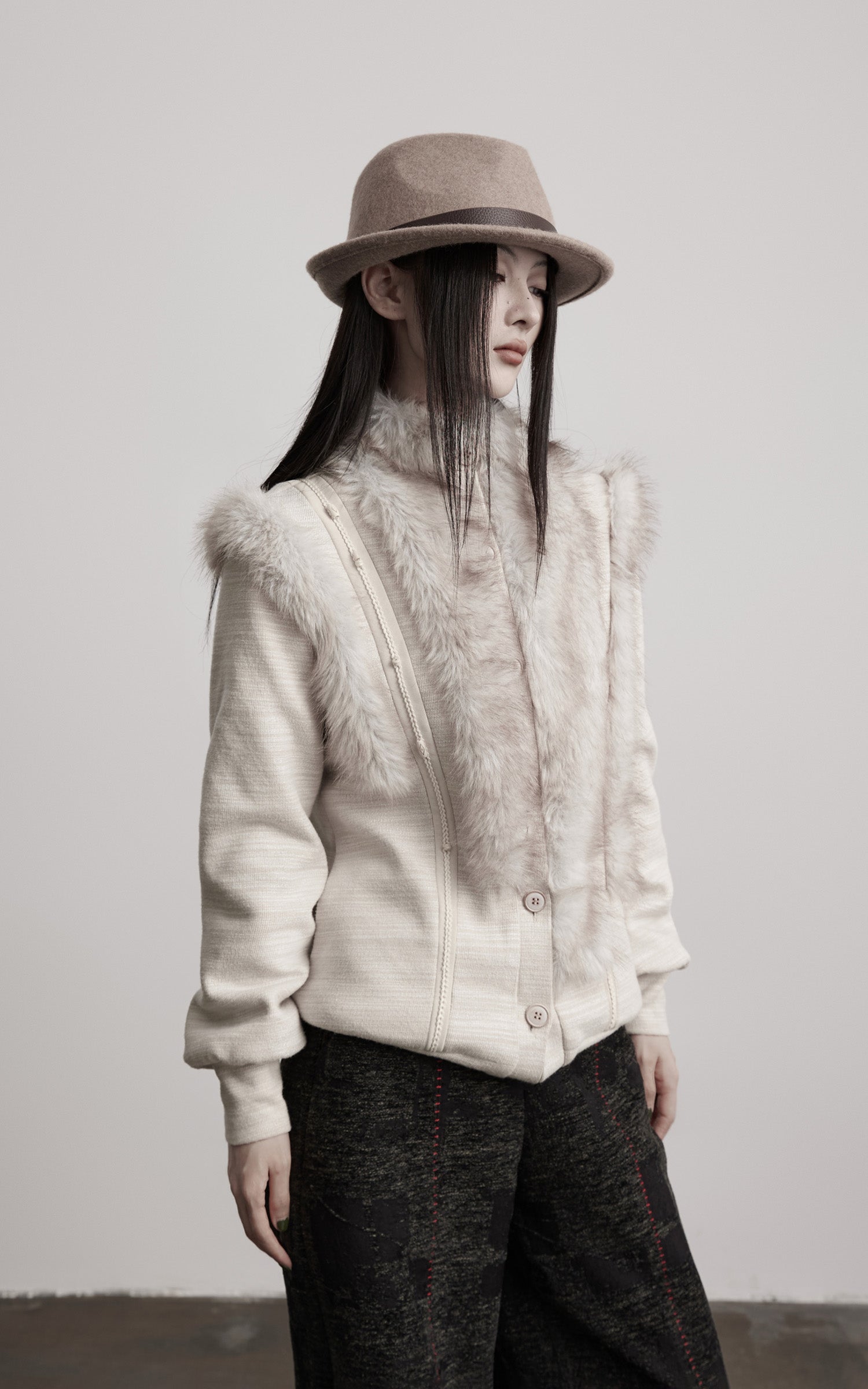 DOINDULGE Faux Fur-Panel Textured Jacket