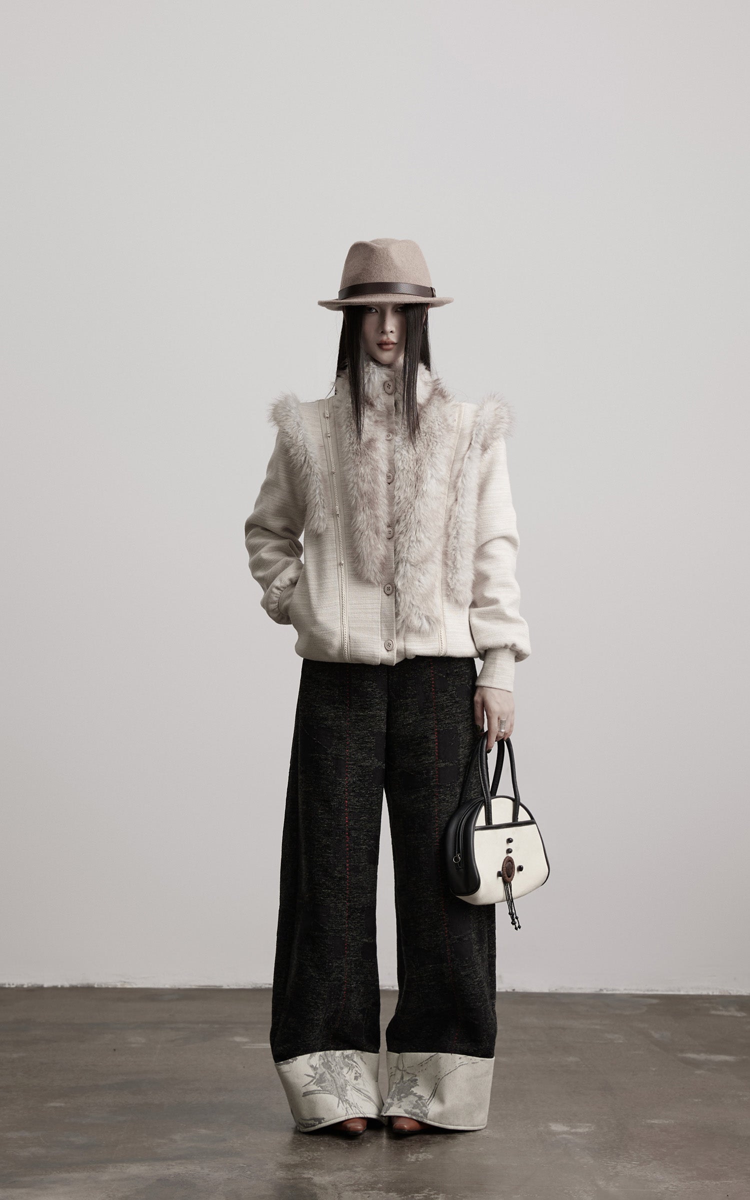 DOINDULGE Faux Fur-Panel Textured Jacket