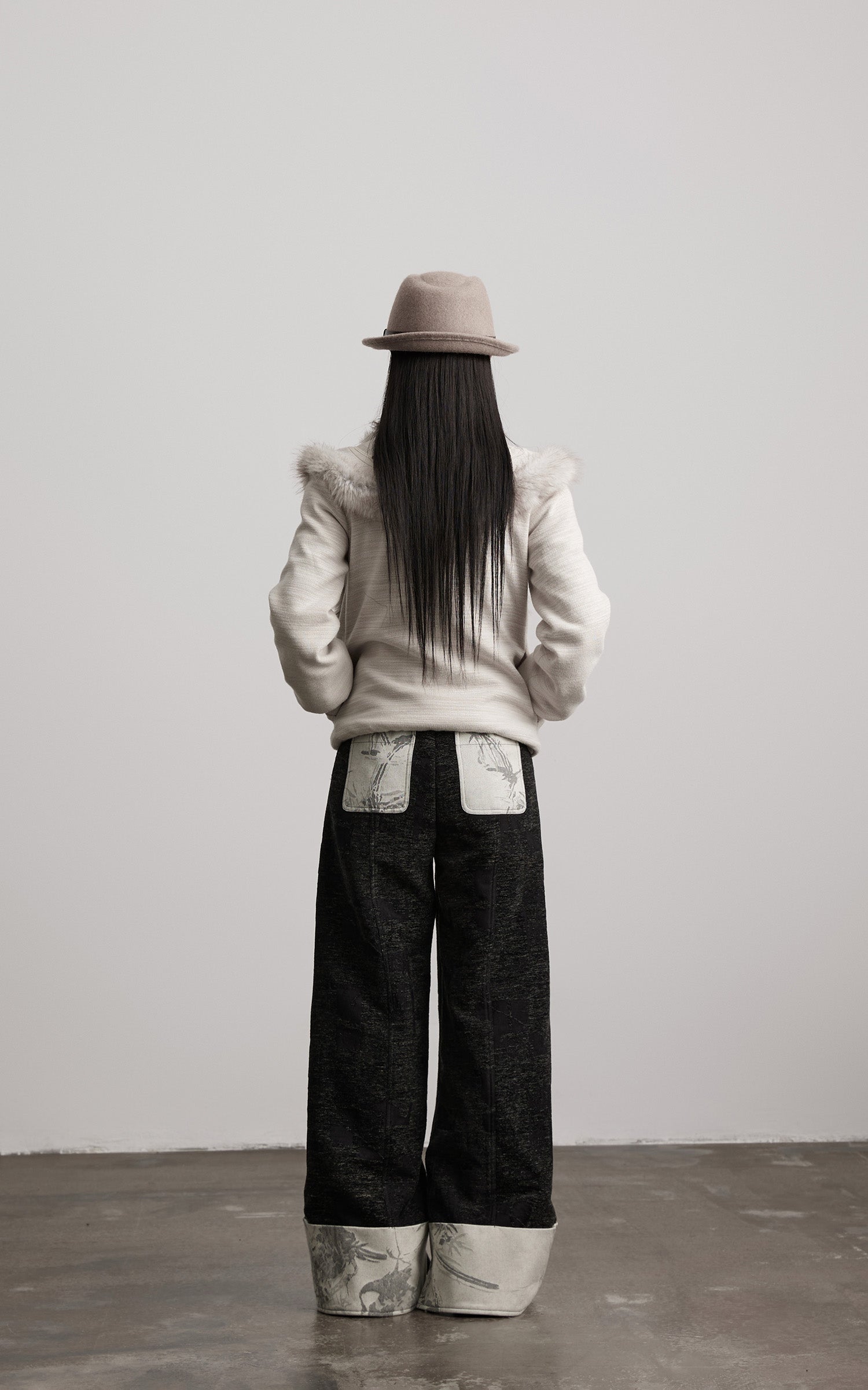 DOINDULGE Faux Fur-Panel Textured Jacket