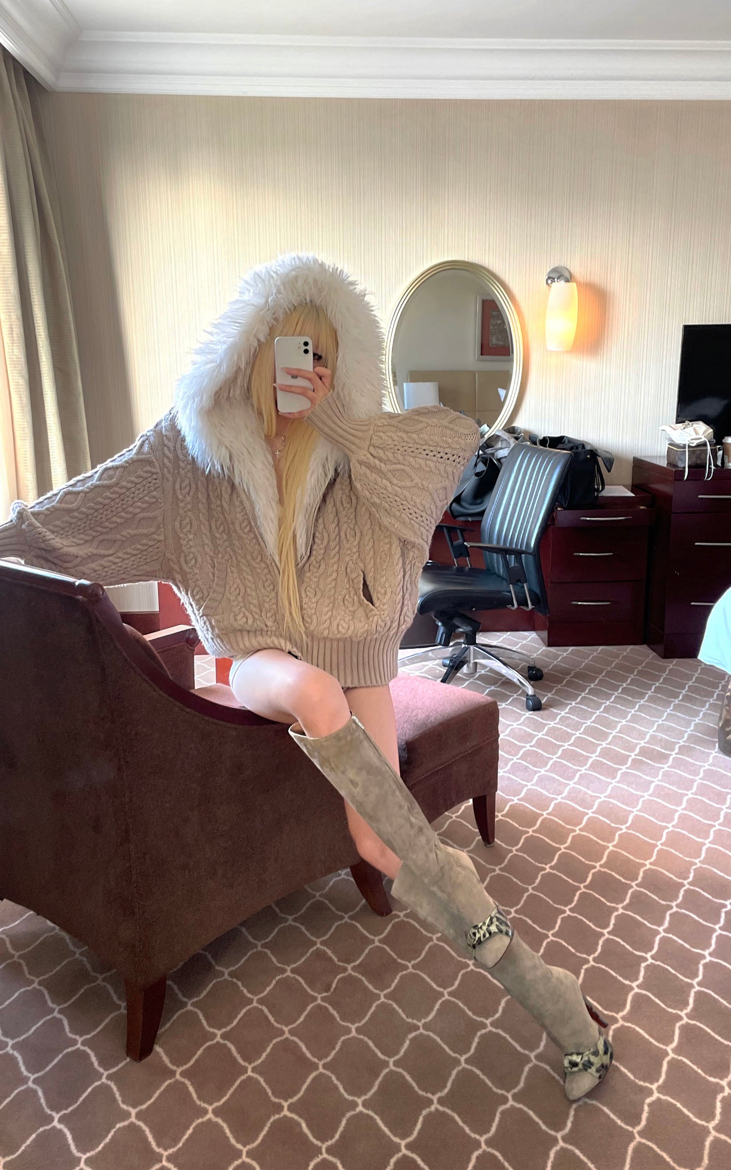 Rase le sol 플러시 안감 후드 케이블 니트 스웨터 자켓