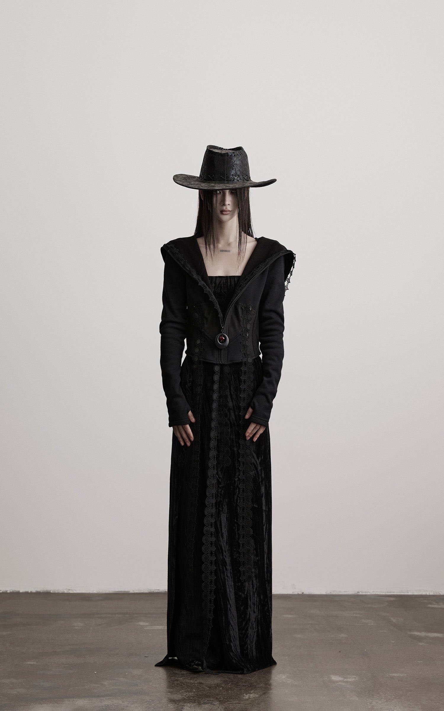 DOINDULGE Long-Hood Gothic Jacket with Lace Trim and Sculpted Corset Detail