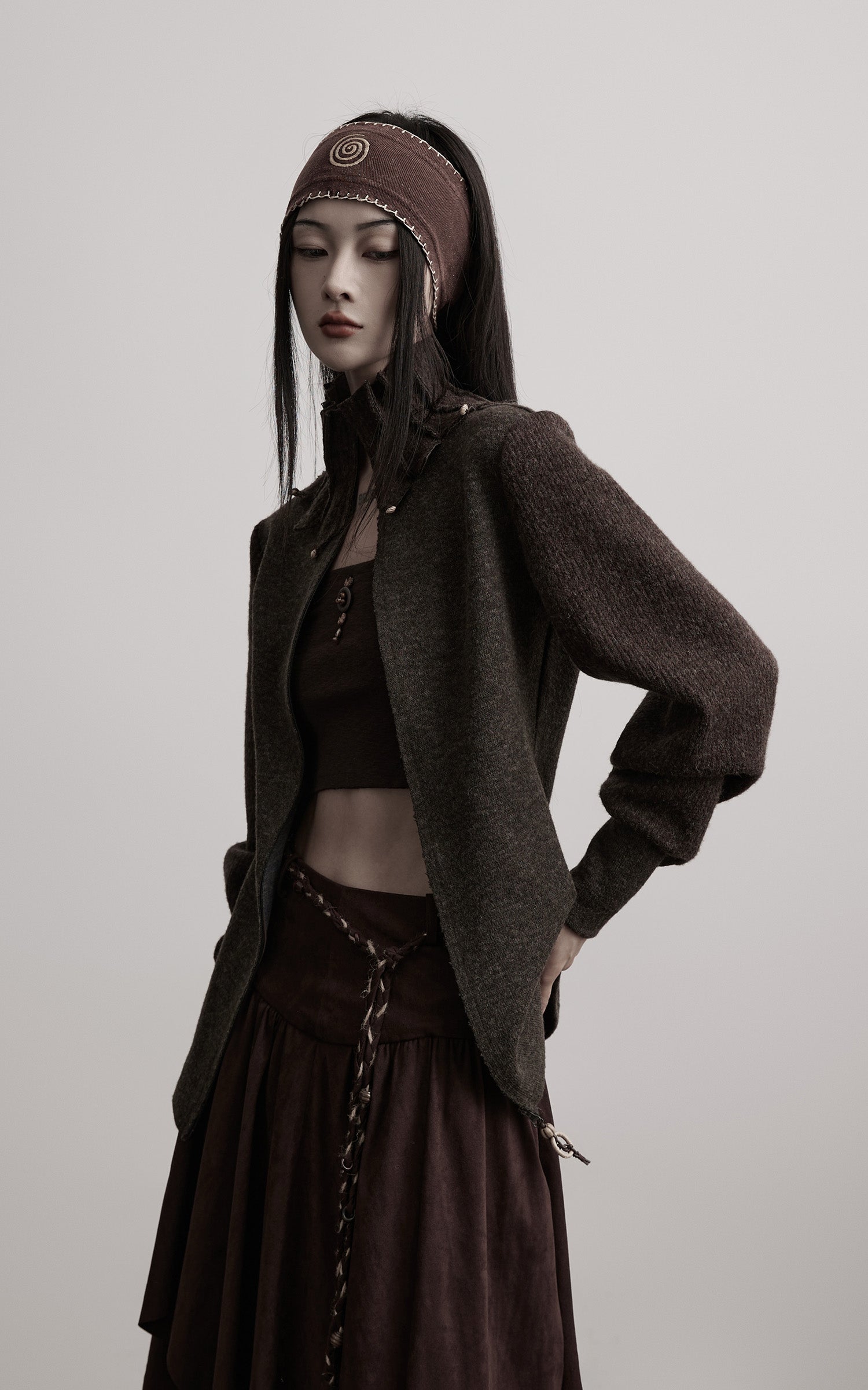 DOINDULGE Structured Wool Jacket with Raw-Edge Collar Detail