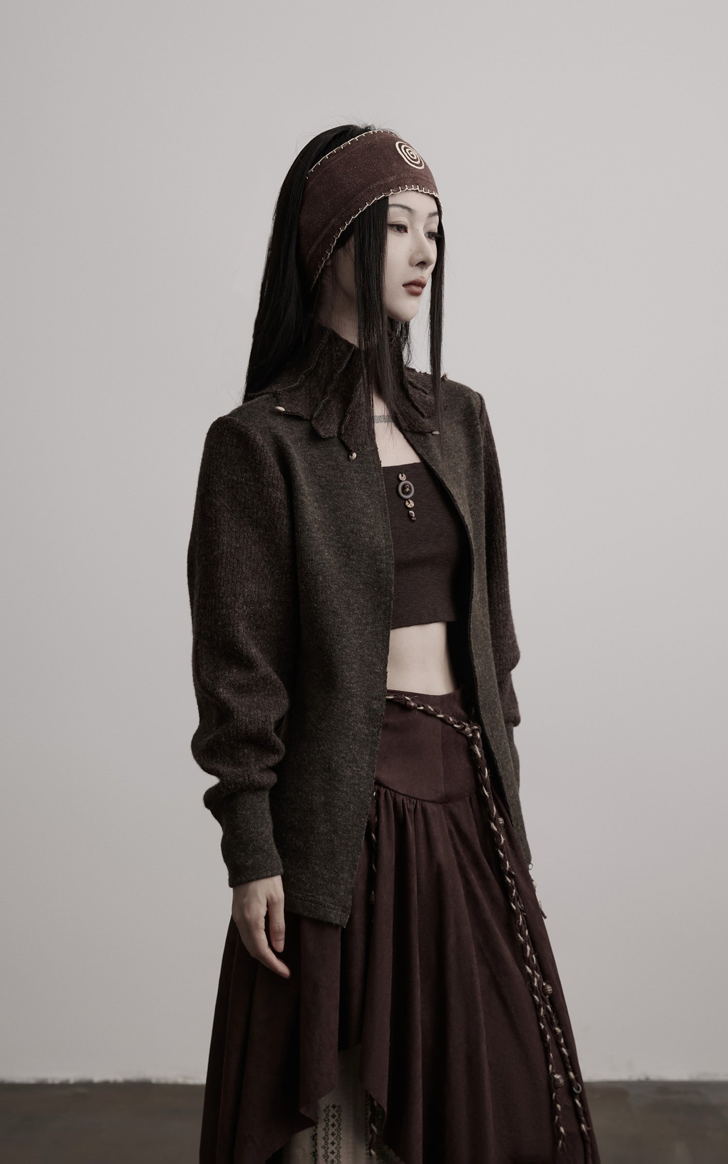 DOINDULGE Structured Wool Jacket with Raw-Edge Collar Detail