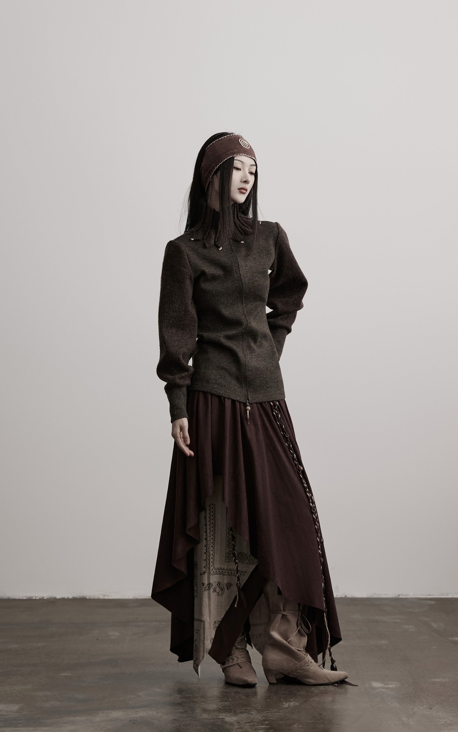 DOINDULGE Structured Wool Jacket with Raw-Edge Collar Detail