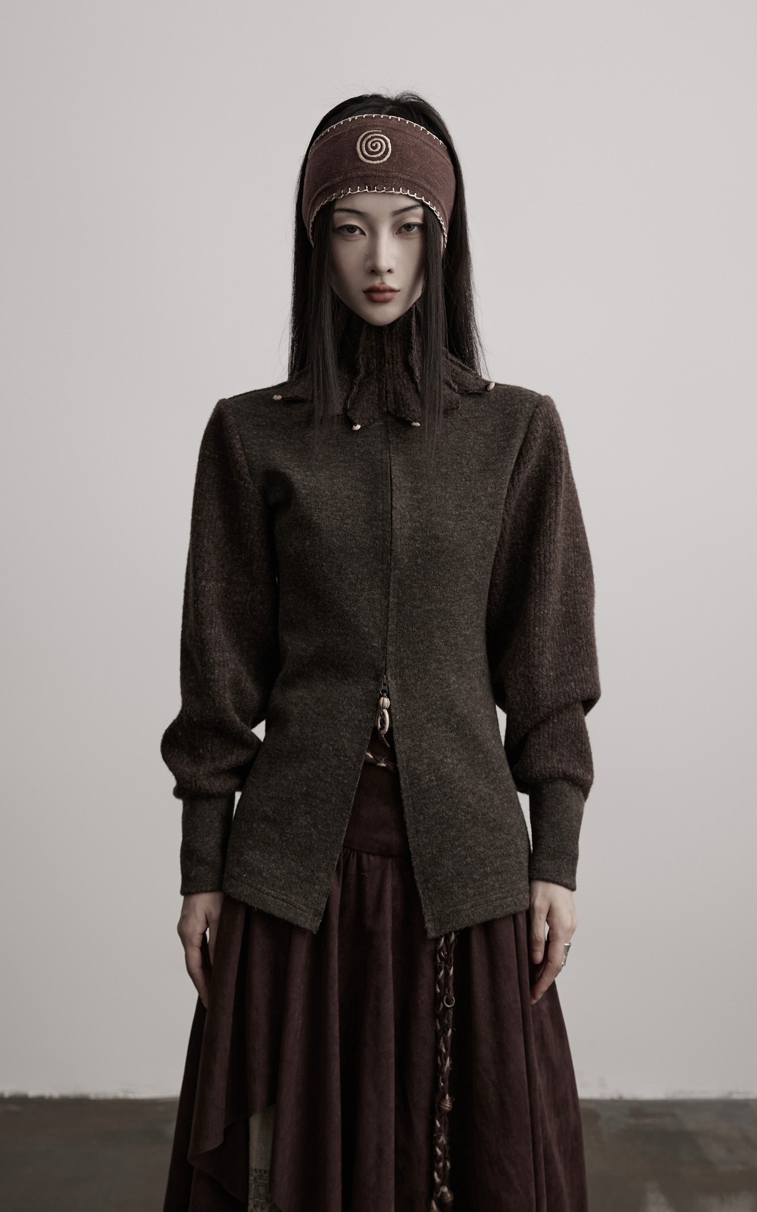 DOINDULGE Structured Wool Jacket with Raw-Edge Collar Detail