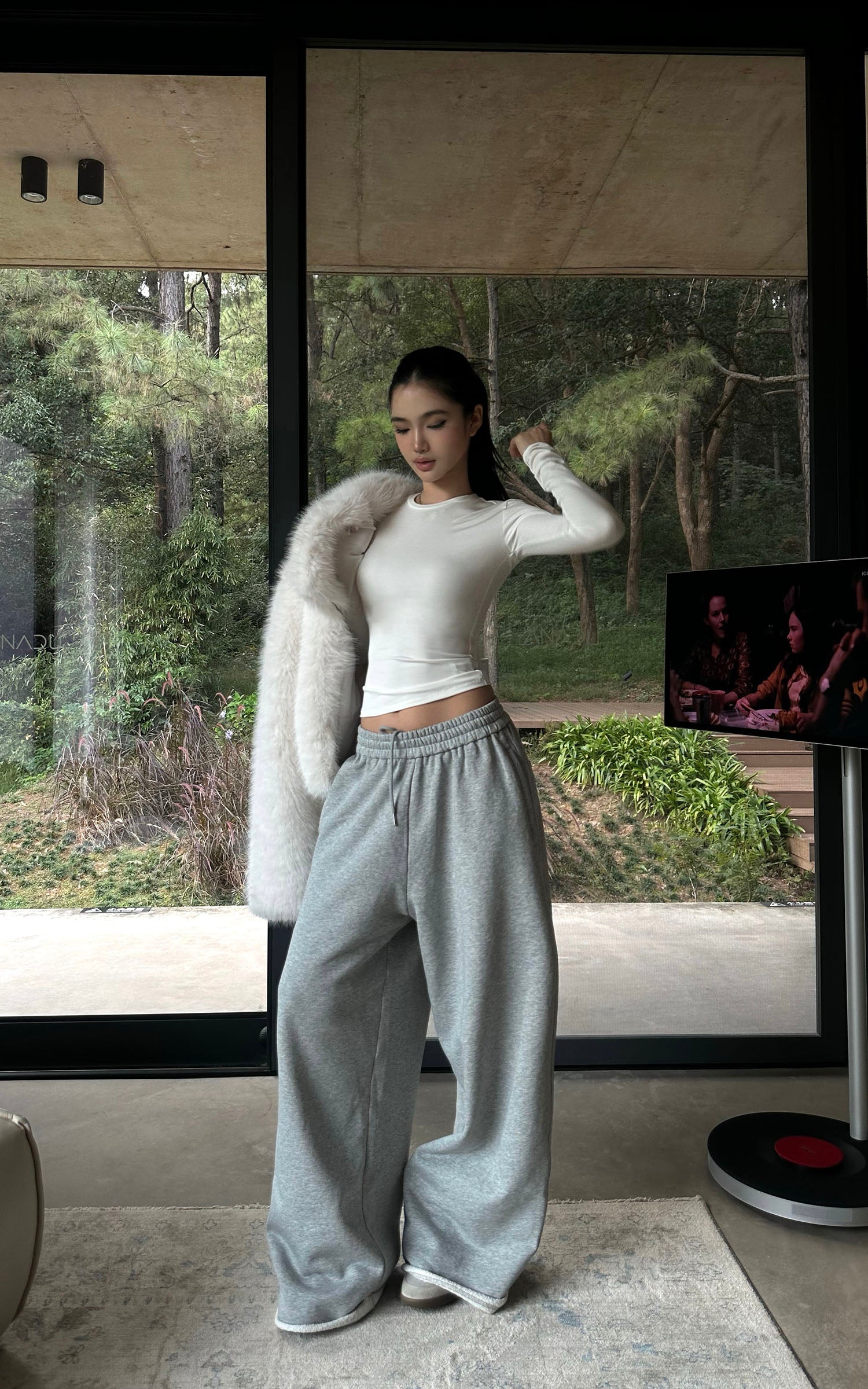 ROVENTE 이지 와이드 레그 스웨트팬츠