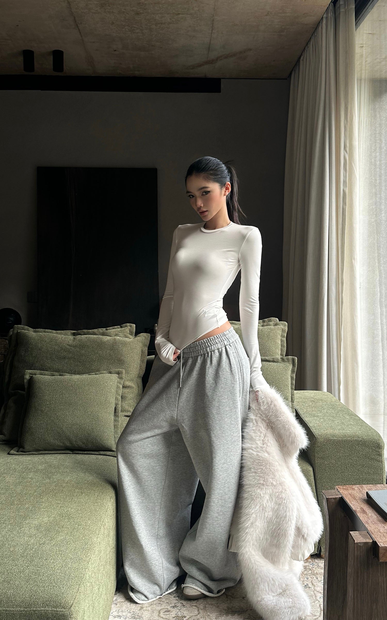 ROVENTE 이지 와이드 레그 스웨트팬츠