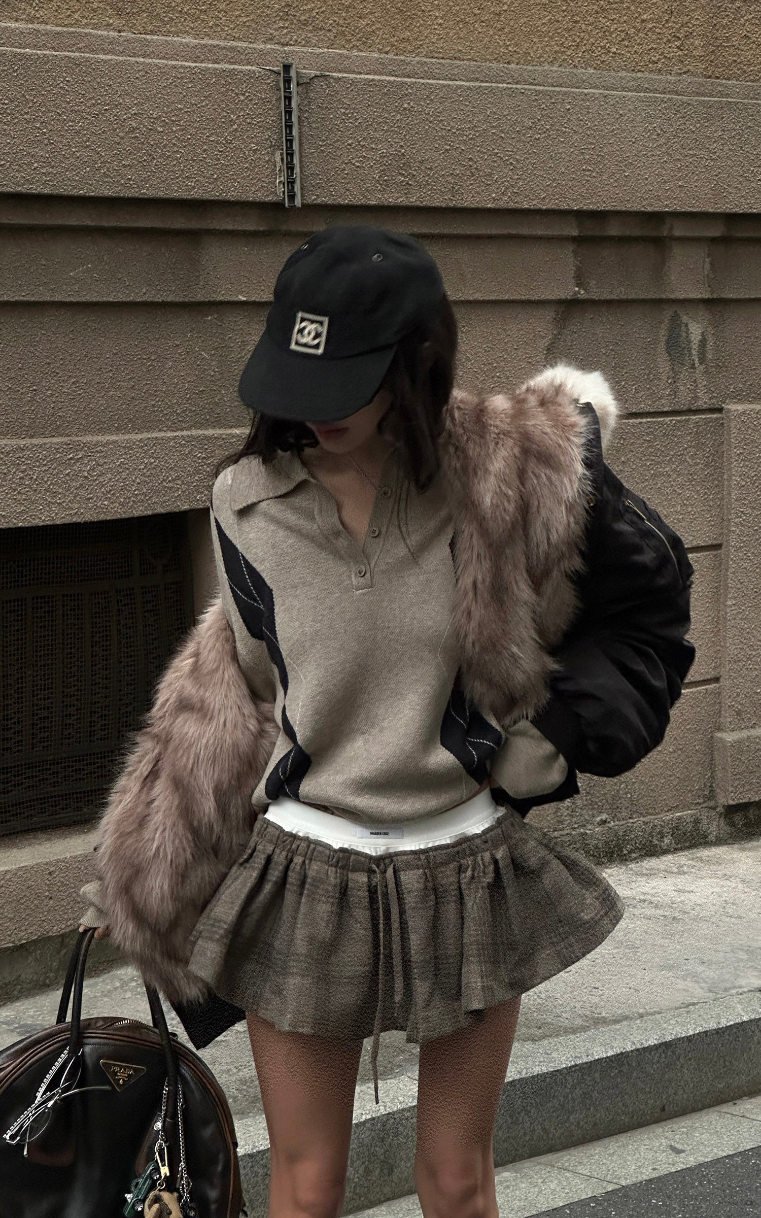 WARDEN EDGE Faux Fur Trim Cropped Bomber Jacket