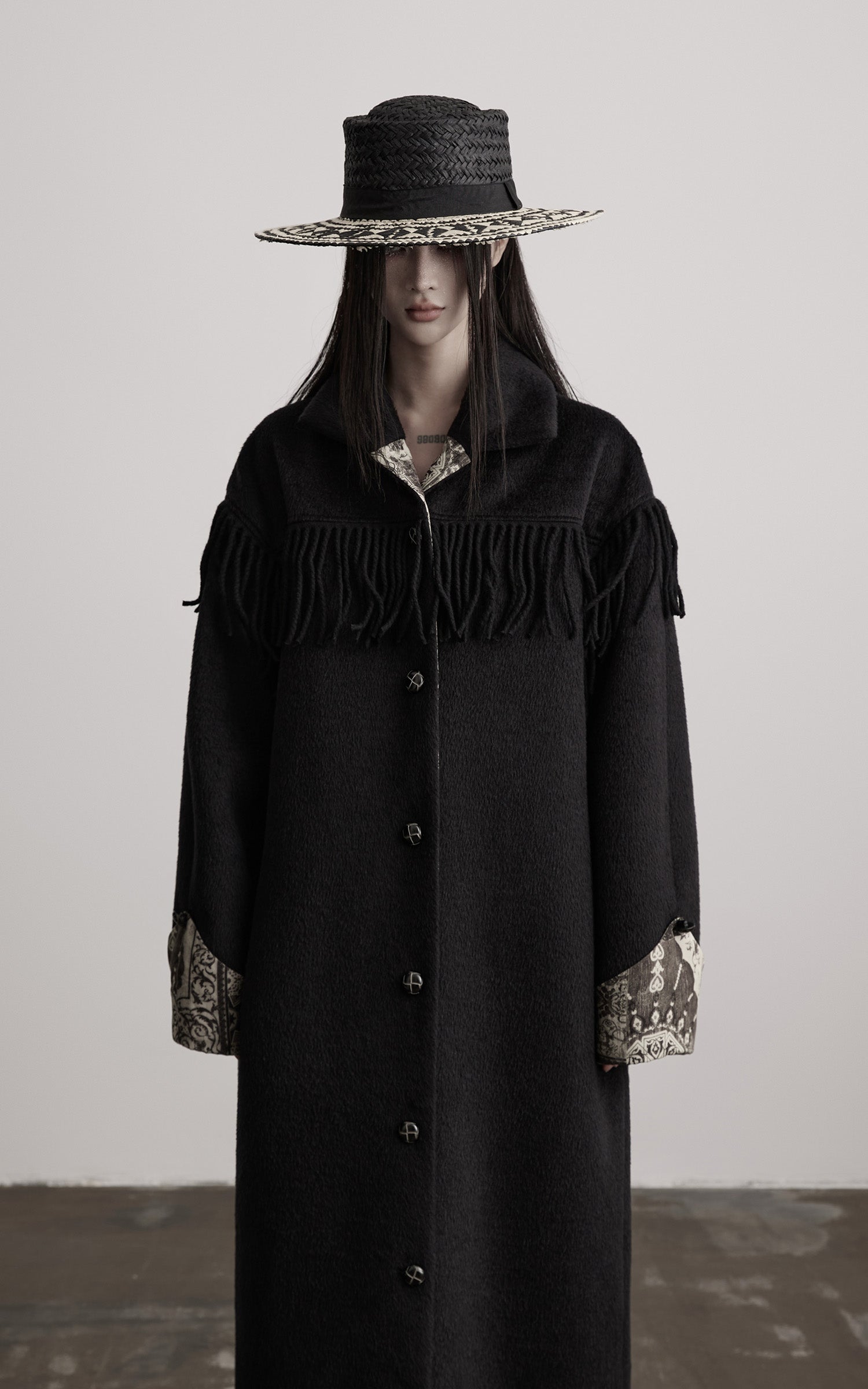 DOINDULGE Fringe-Detail Long Coat with Contrasting Patterned Lining