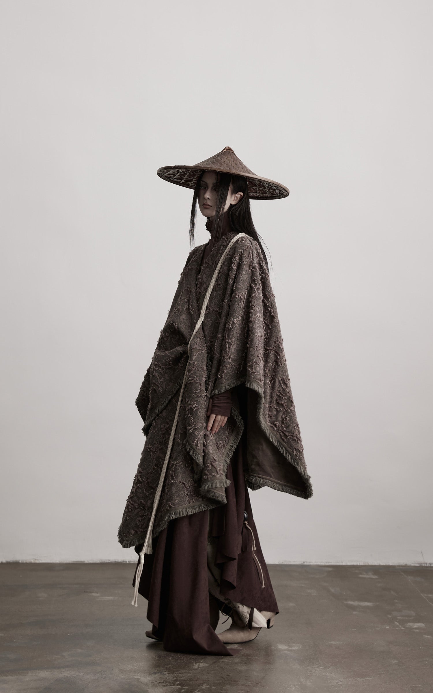 DOINDULGE Textured Jacquard Fringe Cloak