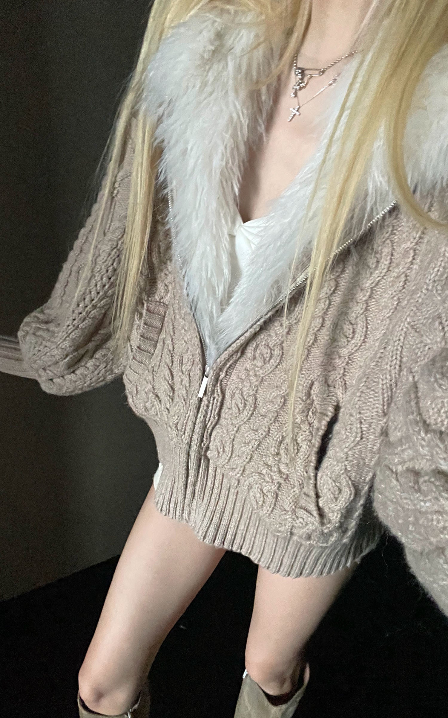 Rase le sol 플러시 안감 후드 케이블 니트 스웨터 자켓