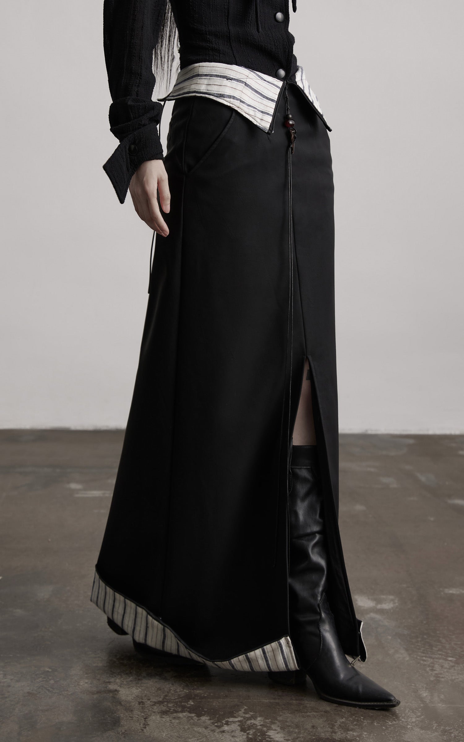 DOINDULGE High-Waist Structured Maxi Skirt with Contrast Hem
