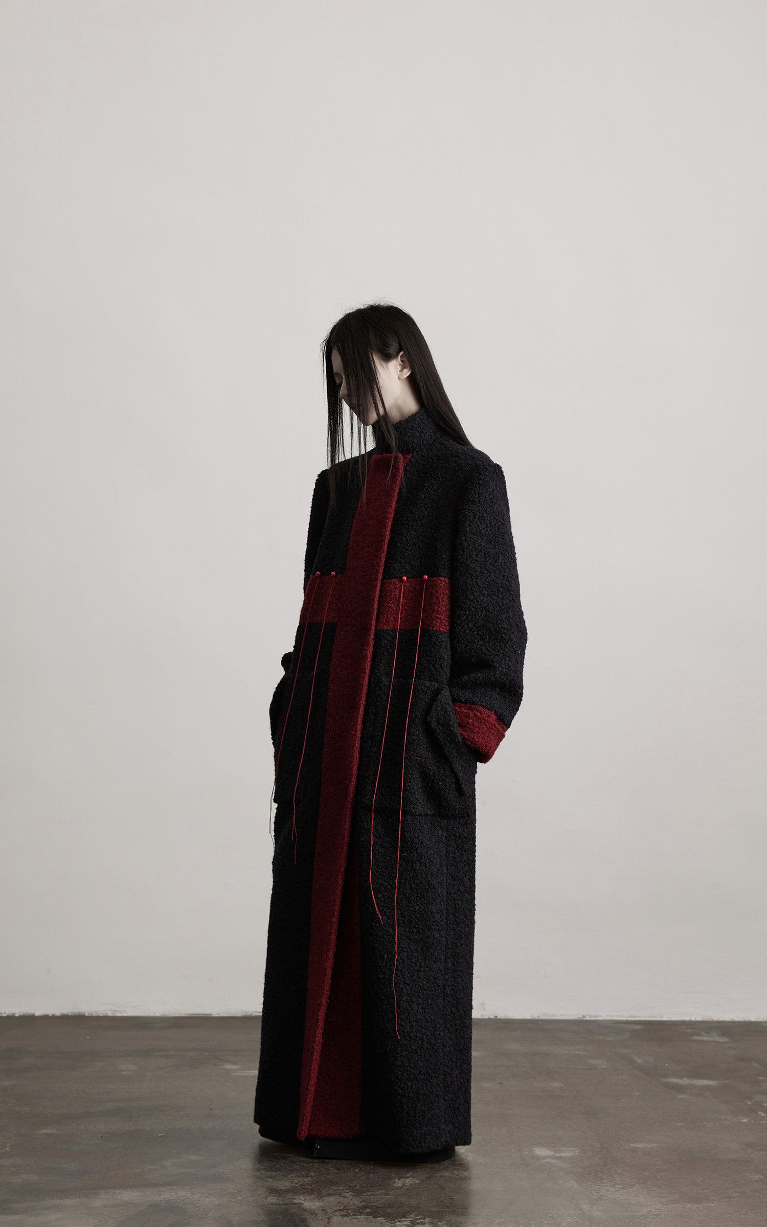 DOINDULGE Wool-Blend Contrast Panel Long Coat