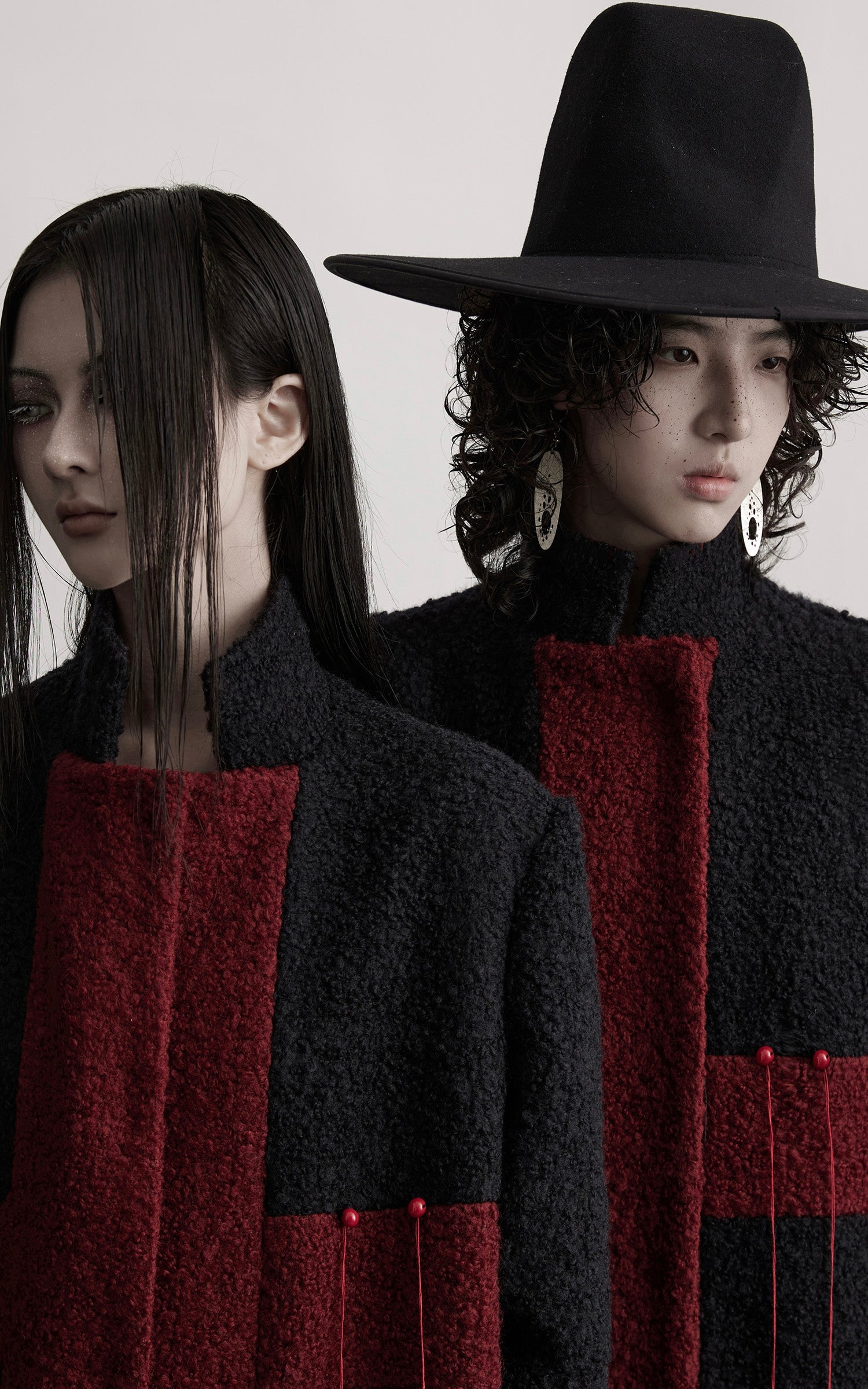 DOINDULGE Wool-Blend Contrast Panel Long Coat