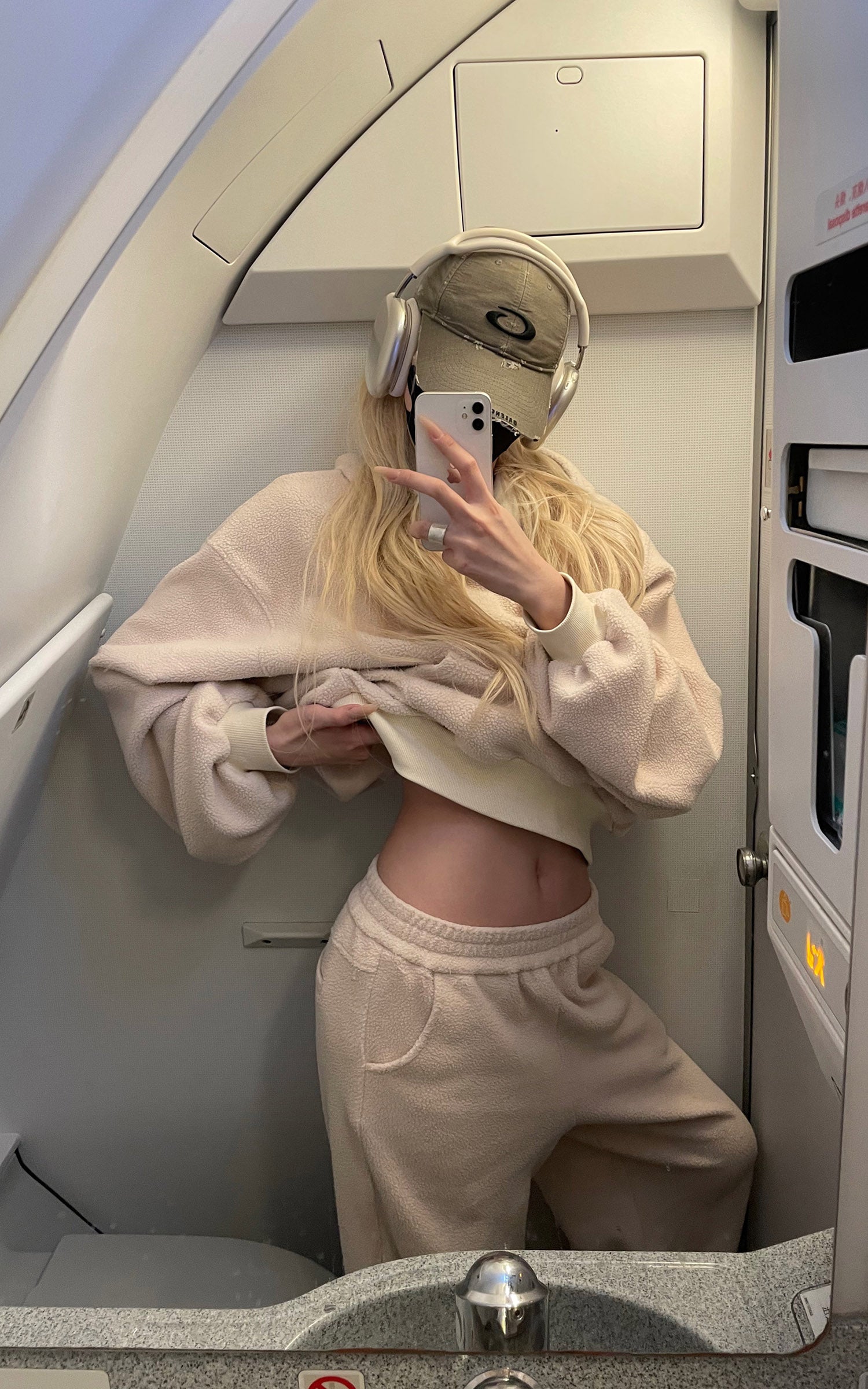 Rase Le Sol Teddy Fleece Embroidered Hoodie and Relaxed Pants Set