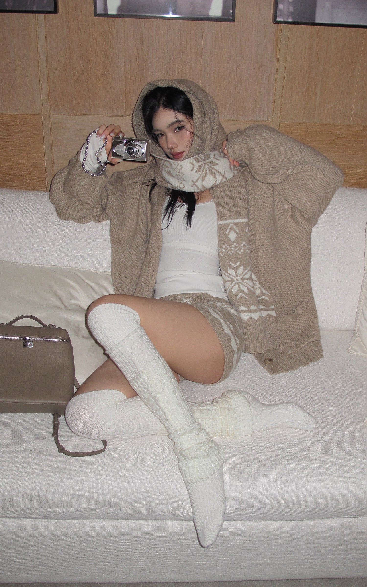 ROVENTE Nordic Jacquard Knit Cardigan Shorts and Scarf Set