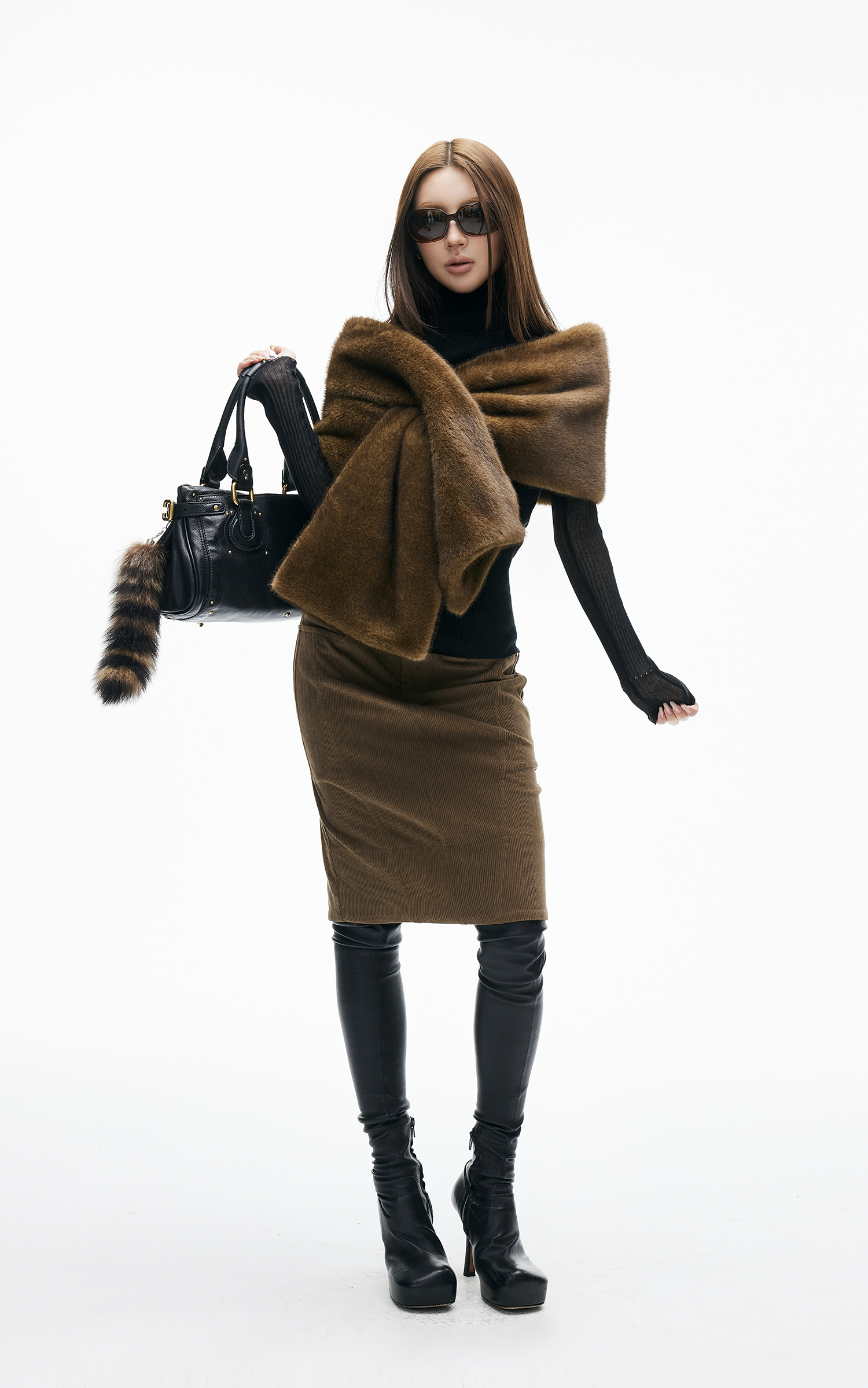 IAMXIAA 하이웨이스트 코듀로이 바디콘 미디 스커트