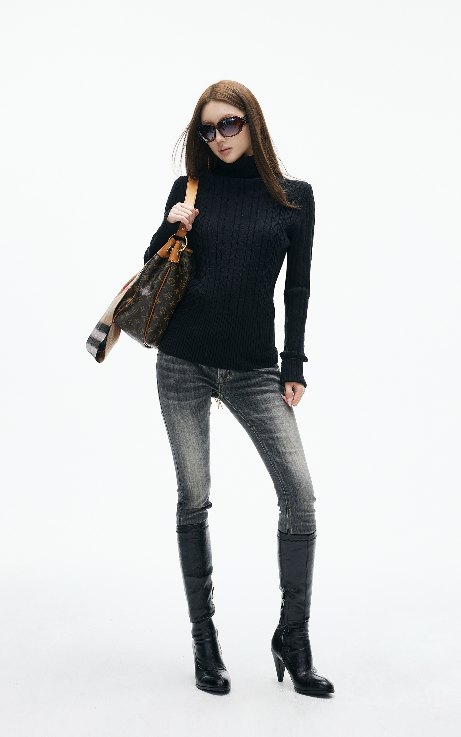 IAMXIAA 페이디드 스키니 로우라이즈 그레이 진