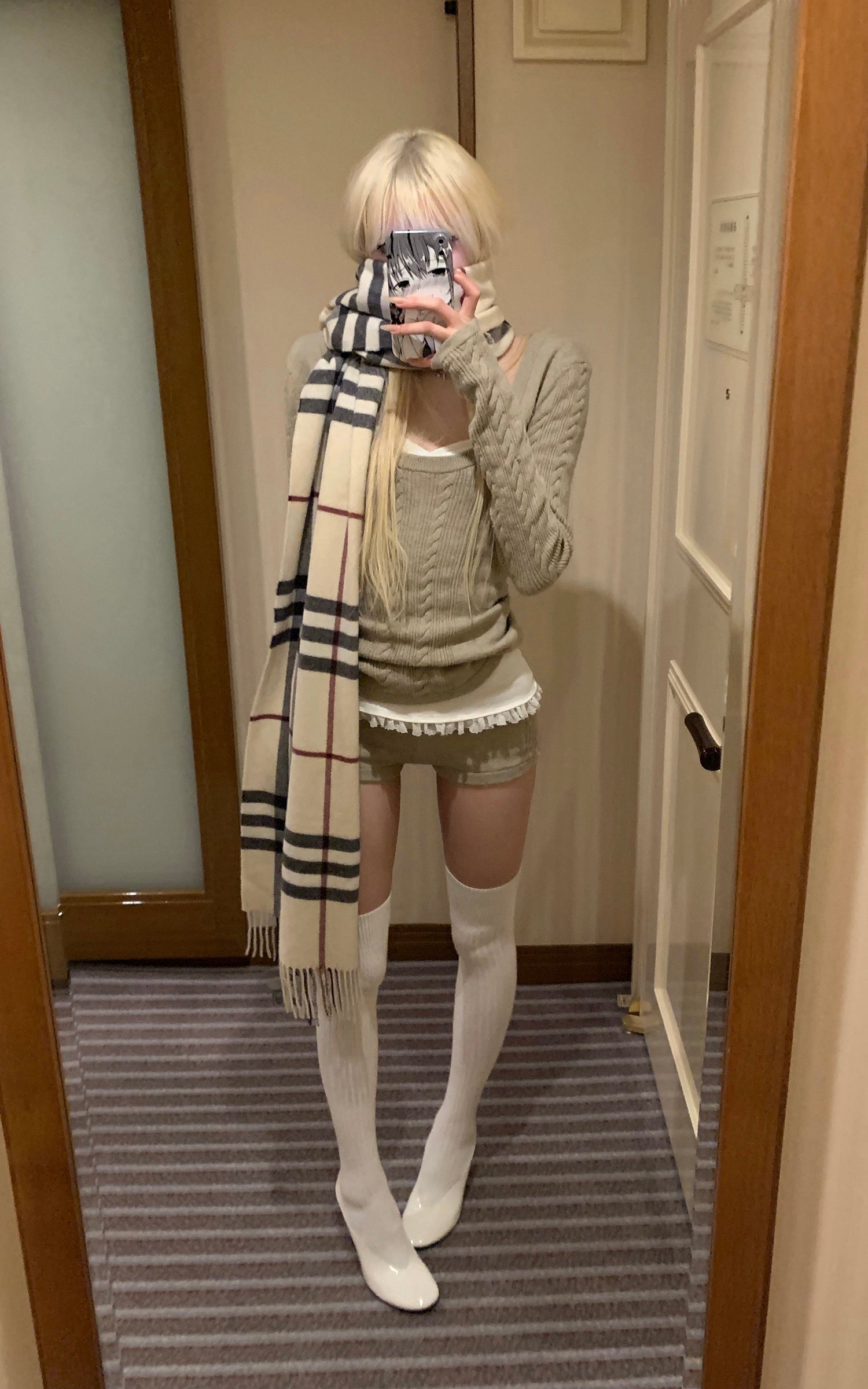 Rase le sol Minimalist Knit Three Piece Set Slim Sweater Shorts and Cami