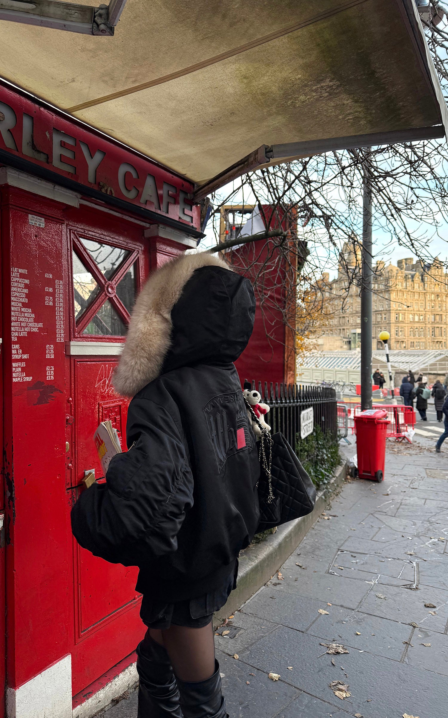 WARDEN EDGE Faux Fur Trim Cropped Bomber Jacket