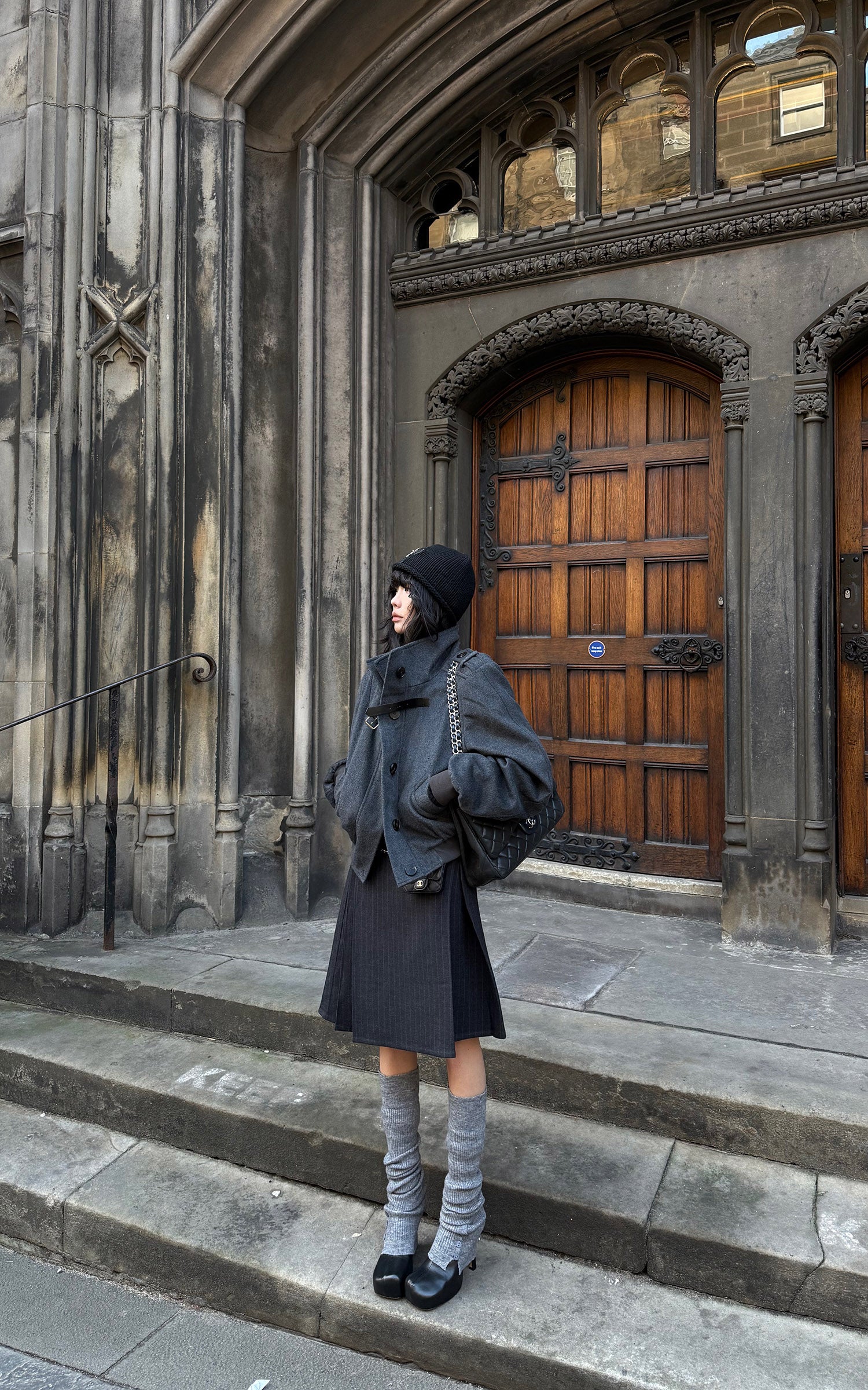 WARDEN EDGE Pleated Pinstripe Skirt