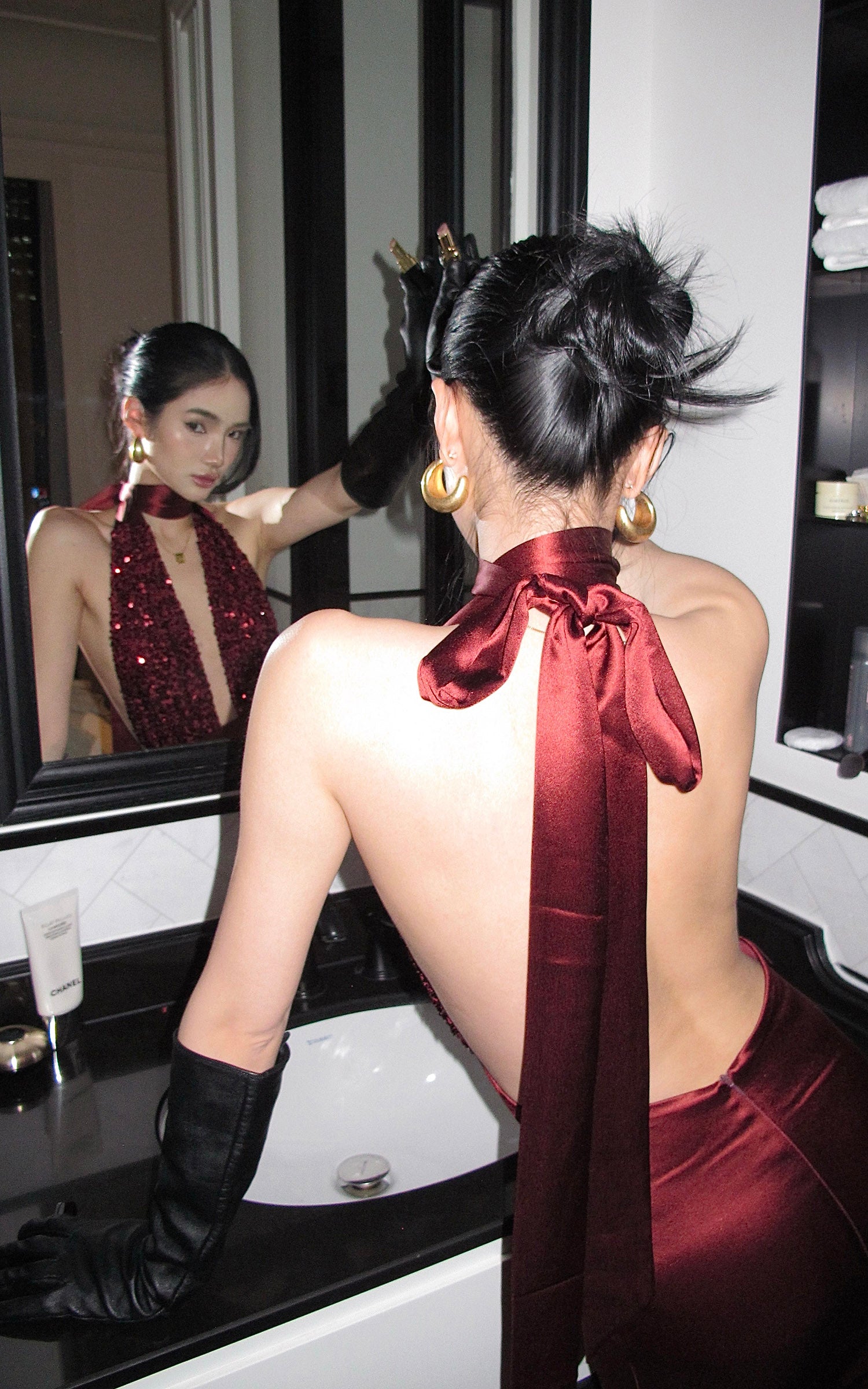 ROVENTE Deep V Halter Sequin Open-Back Maxi Dress