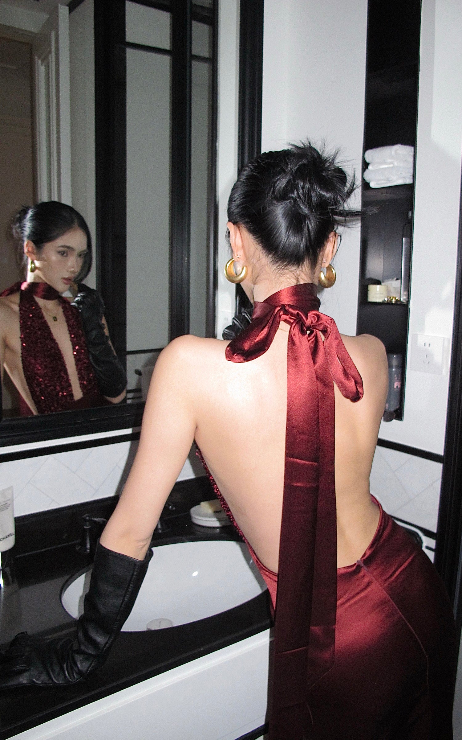 ROVENTE Deep V Halter Sequin Open-Back Maxi Dress