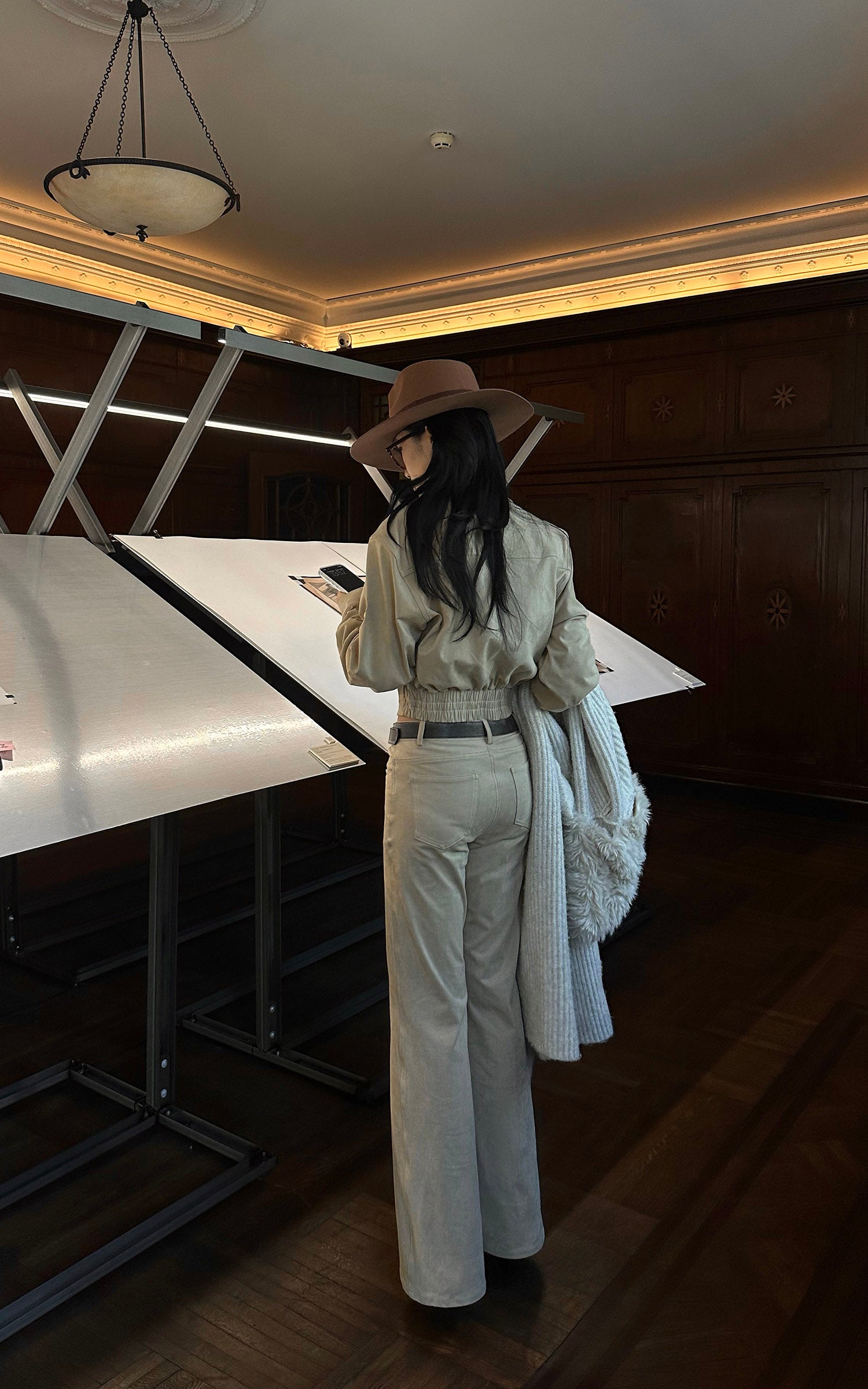 ROVENTE Cropped Utility Shirt