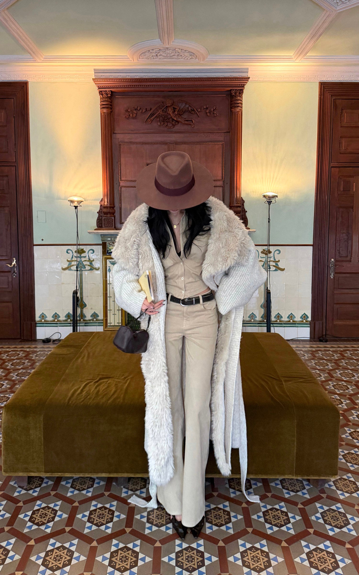 ROVENTE Cropped Utility Shirt