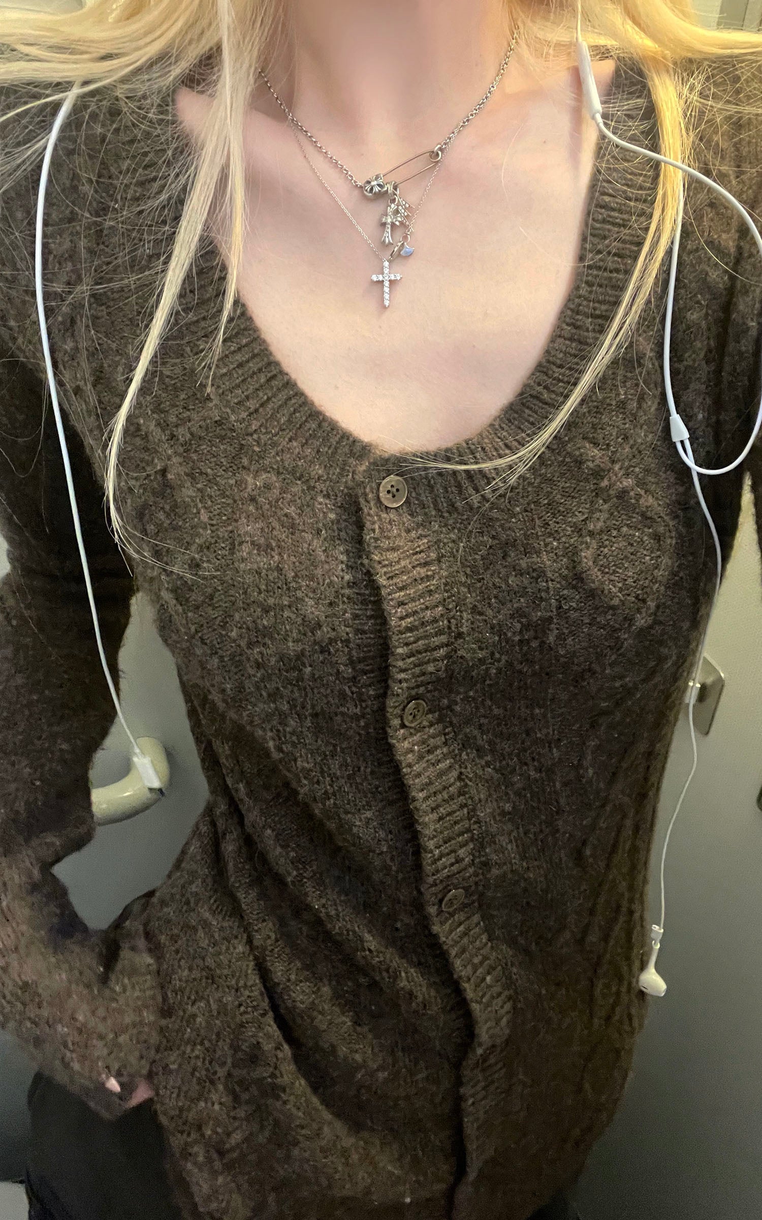 Rase le sol Haut en maille ajusté à boutons avec texture losange subtile