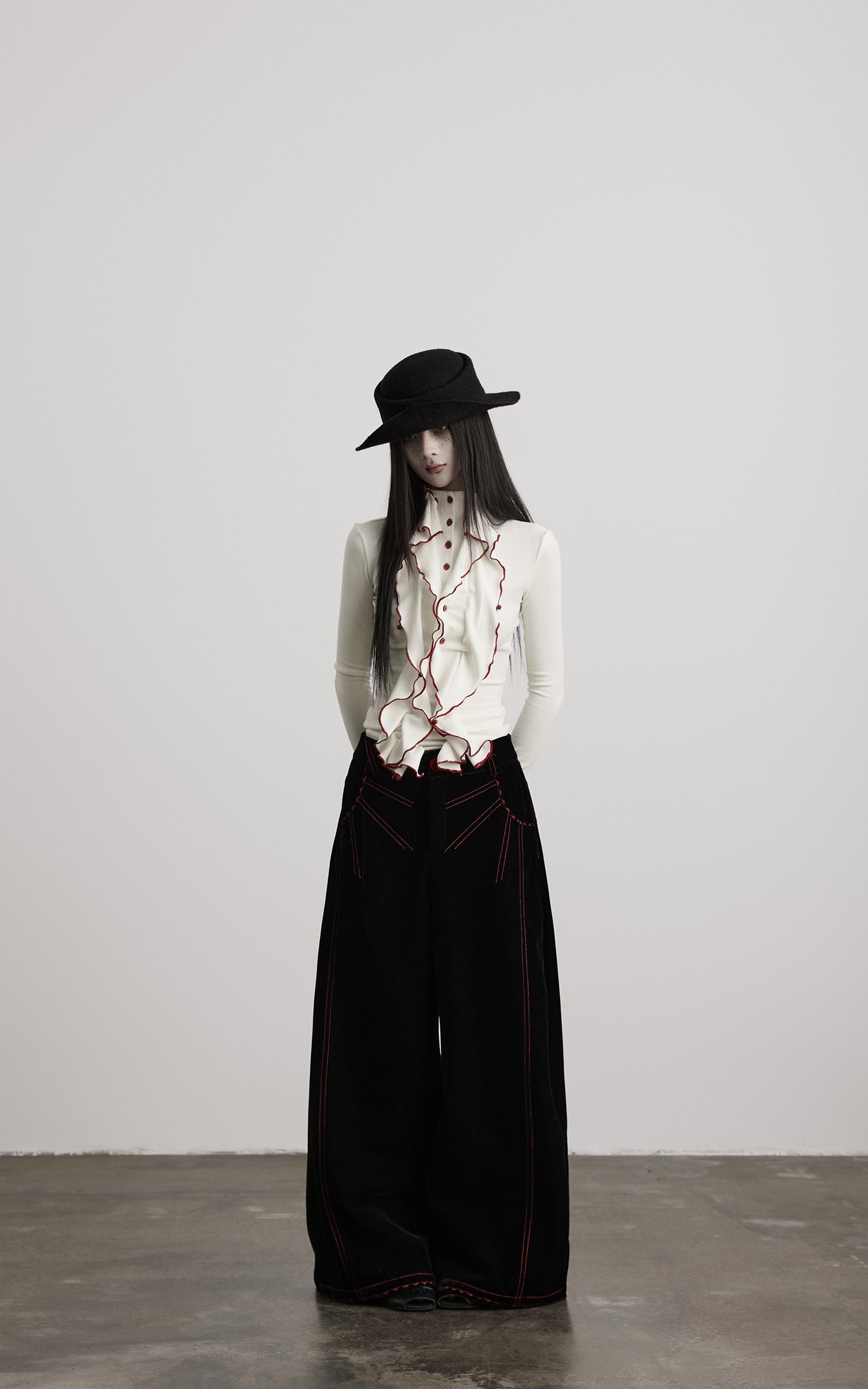 DOINDULGE Contrast-Stitch Wide-Leg Trousers