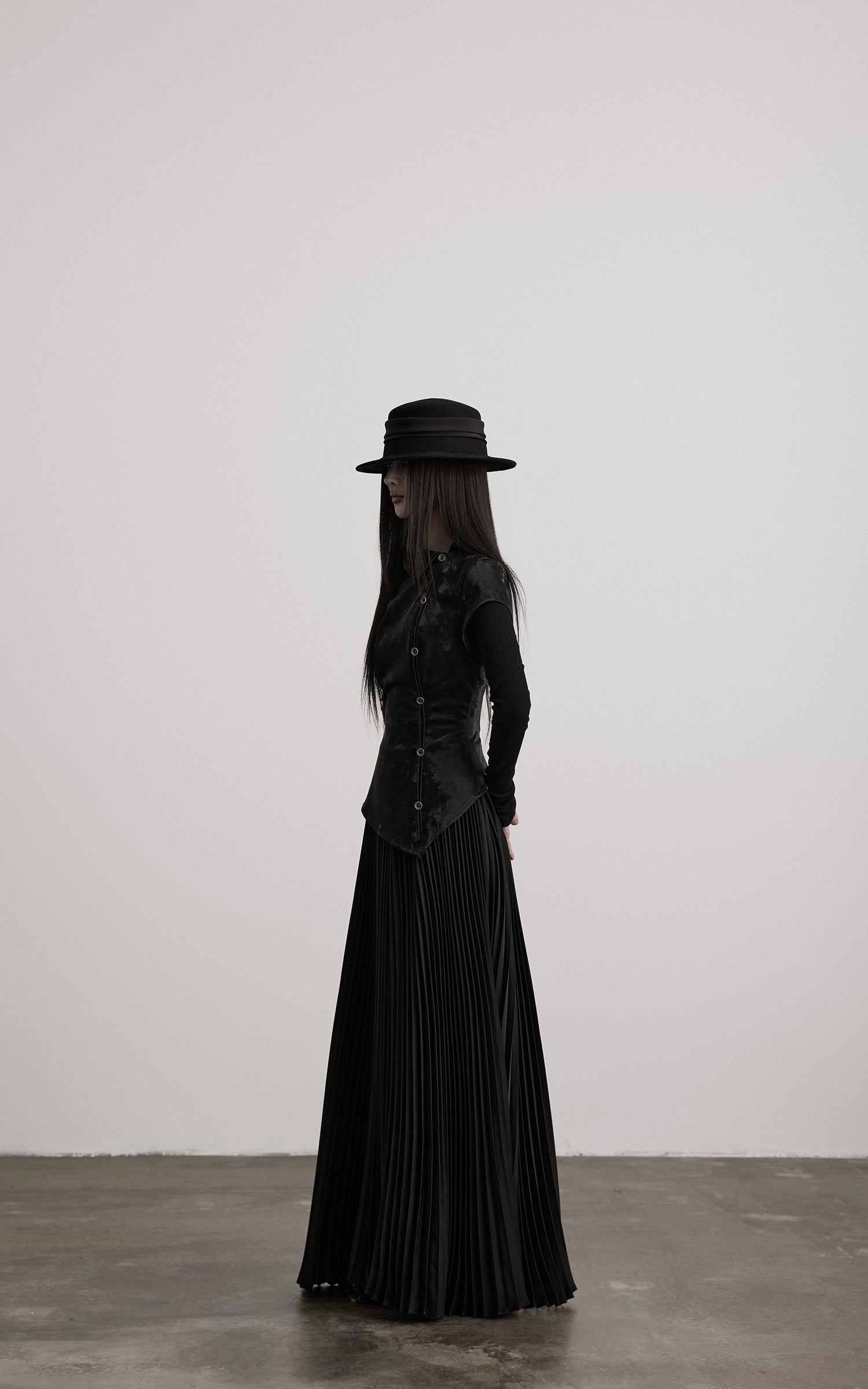 DOINDULGE Deconstructed High-Neck Pleated Dress