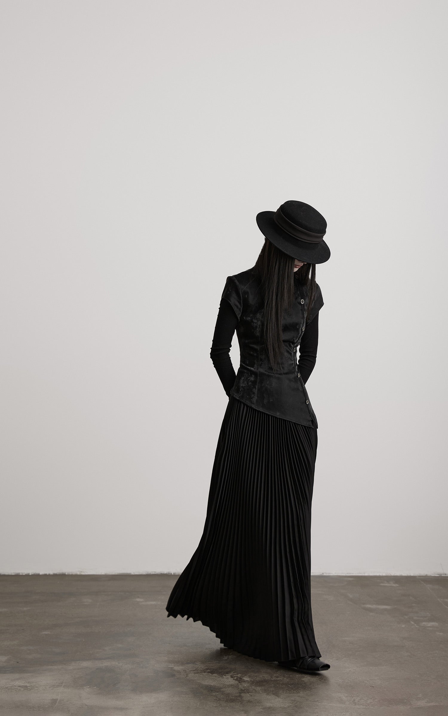 DOINDULGE Deconstructed High-Neck Pleated Dress