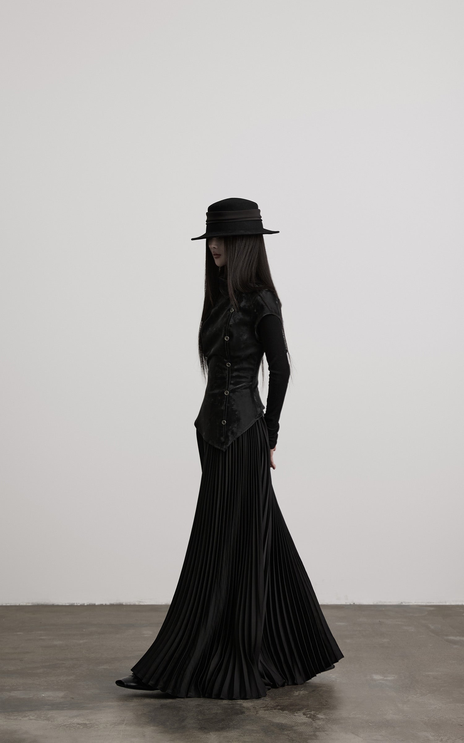 DOINDULGE Deconstructed High-Neck Pleated Dress