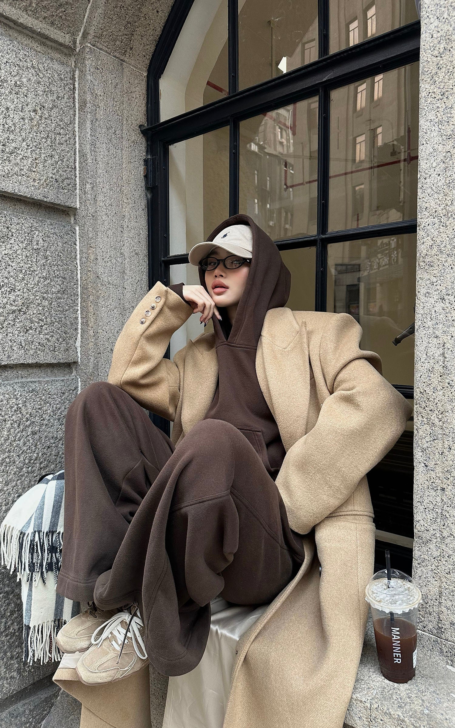 ROVENTE 크롭 후디 &amp; 와이드 팬츠 세트