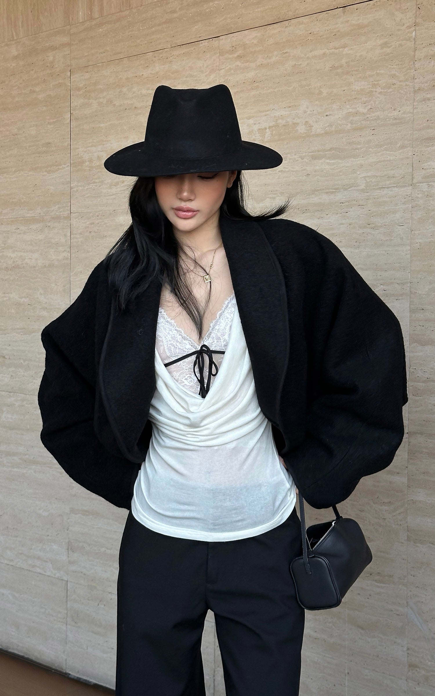 ROVENTE ドレープカウルネックトップ &amp; レースキャミソール2ピースセット