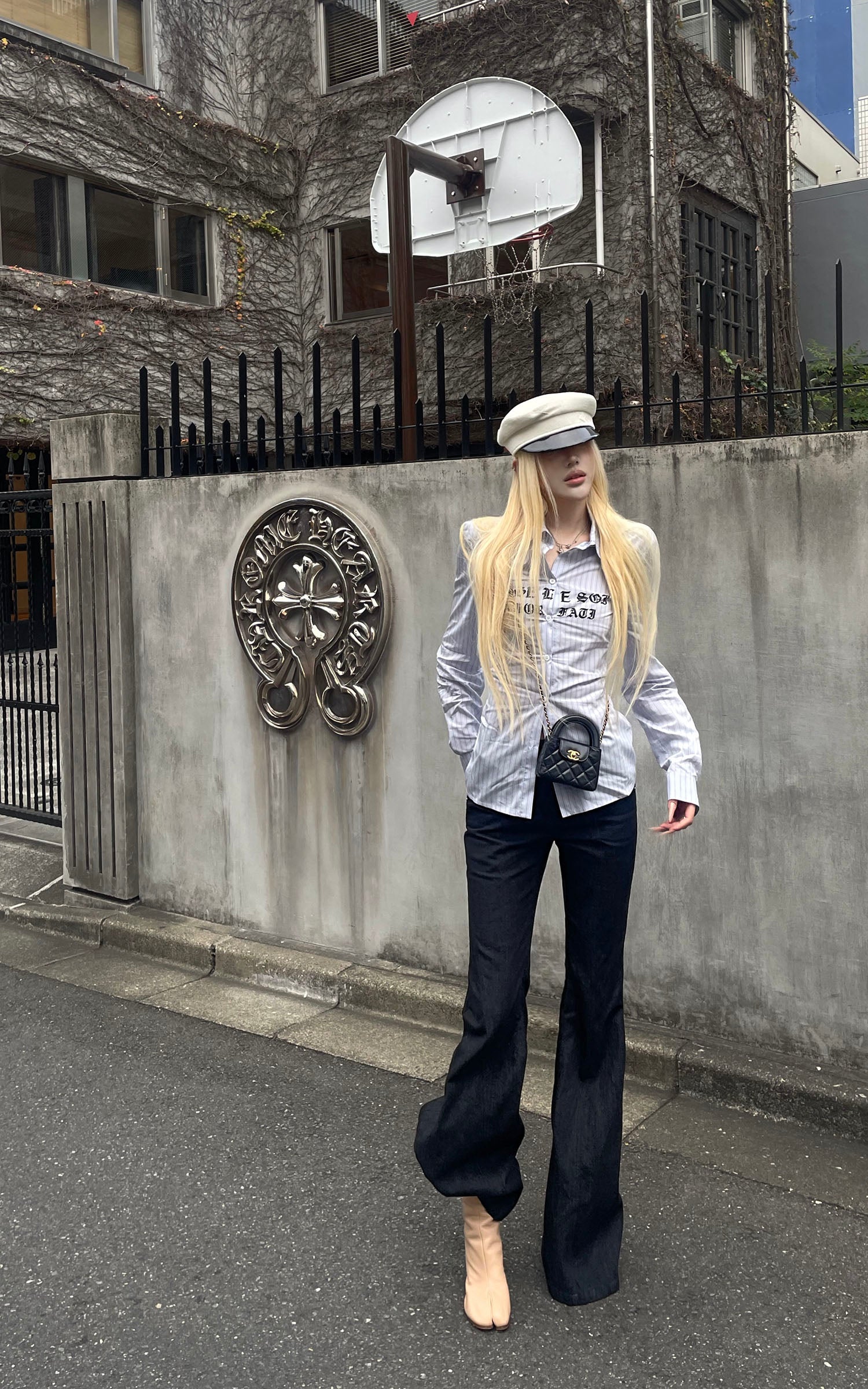 Rase le sol 슬림핏 핀스트라이프 긴팔 셔츠