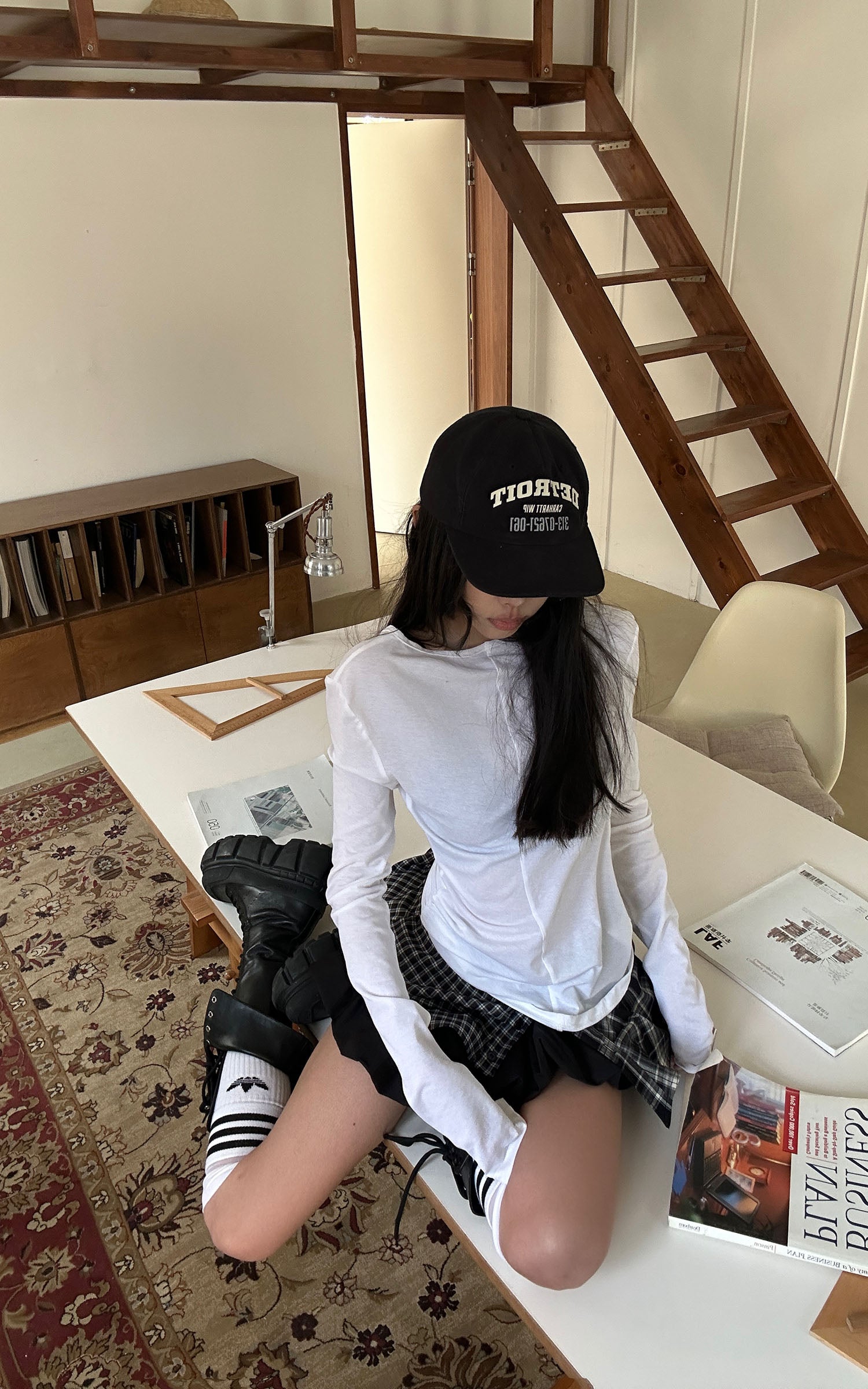 WARDEN EDGE デコンストラクテッドスリムフィットロングスリーブTシャツ