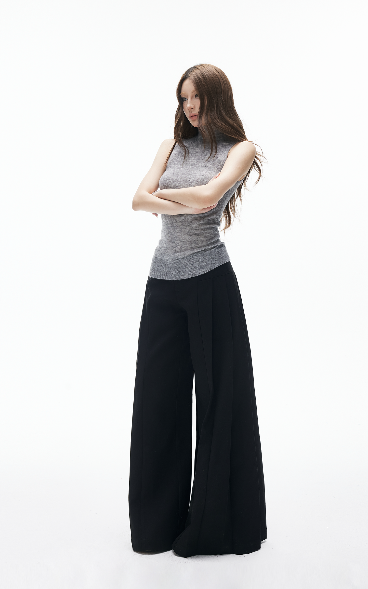 IAMXIAA High-Waisted Fluid Wide-Leg Trousers